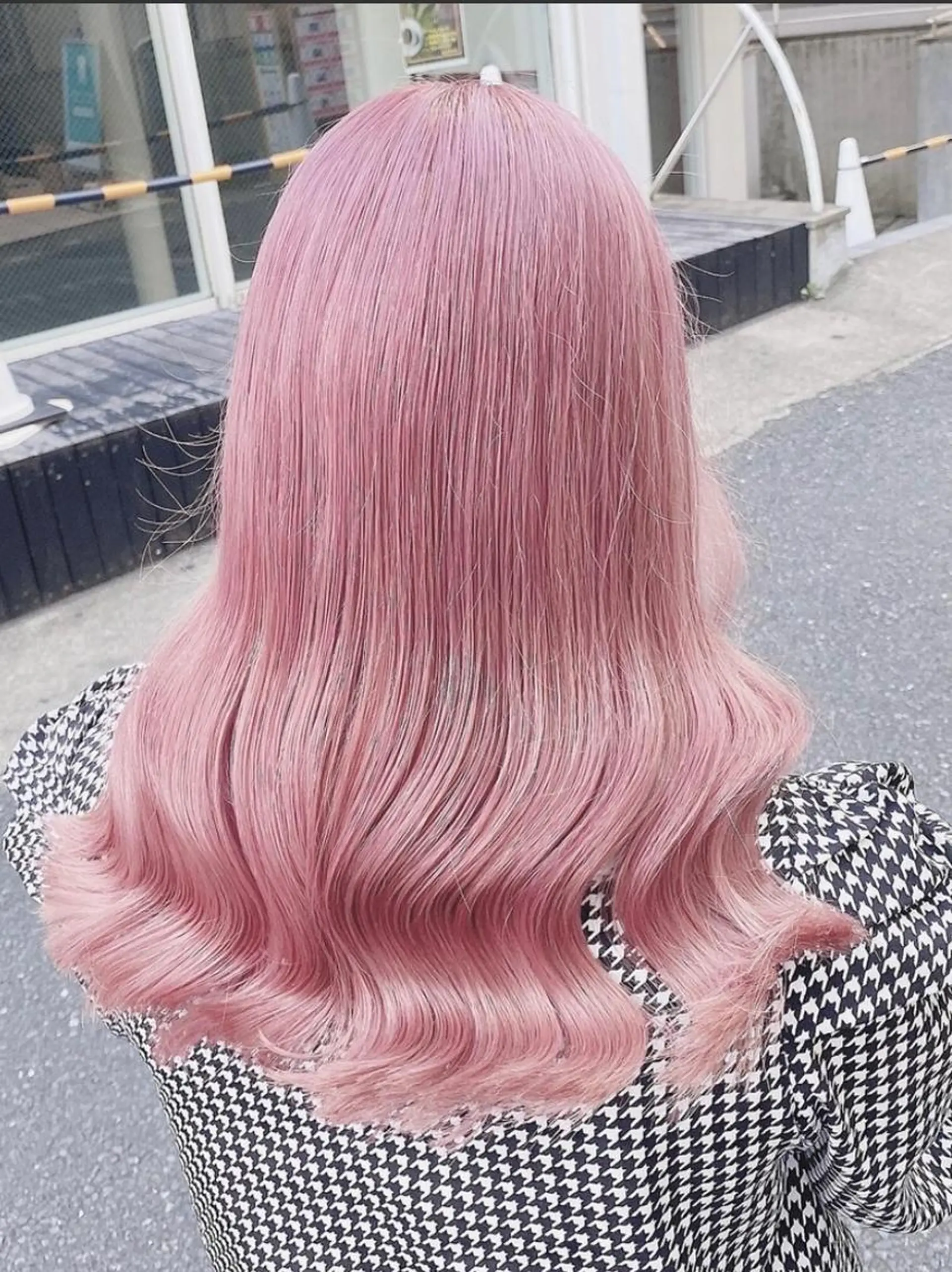 セミロング アッシュ アッシュグレー アッシュグレージュ ミストバング ピンクブラウン ハイトーン×エクステ 💞くるみのヘアスタイル