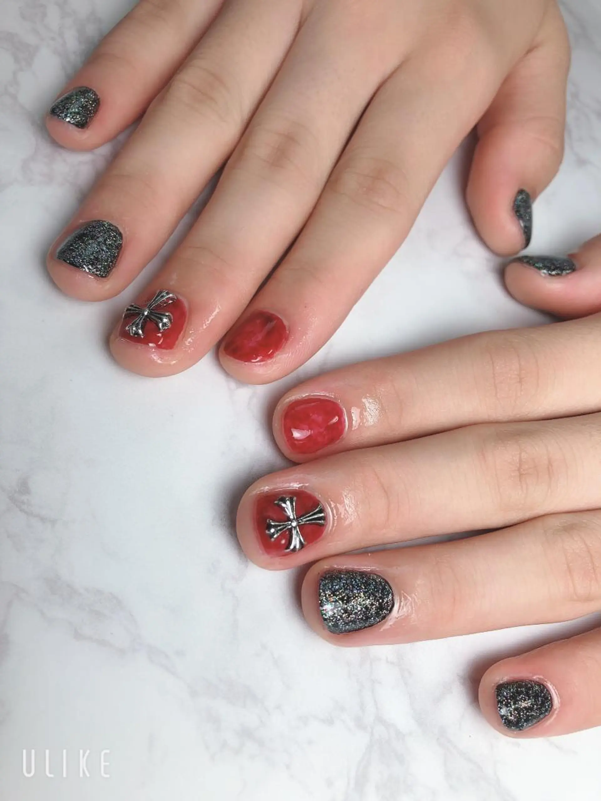 ネイル ボルドー ラメ(グリッター) Nailsalon Luanaのネイルデザイン