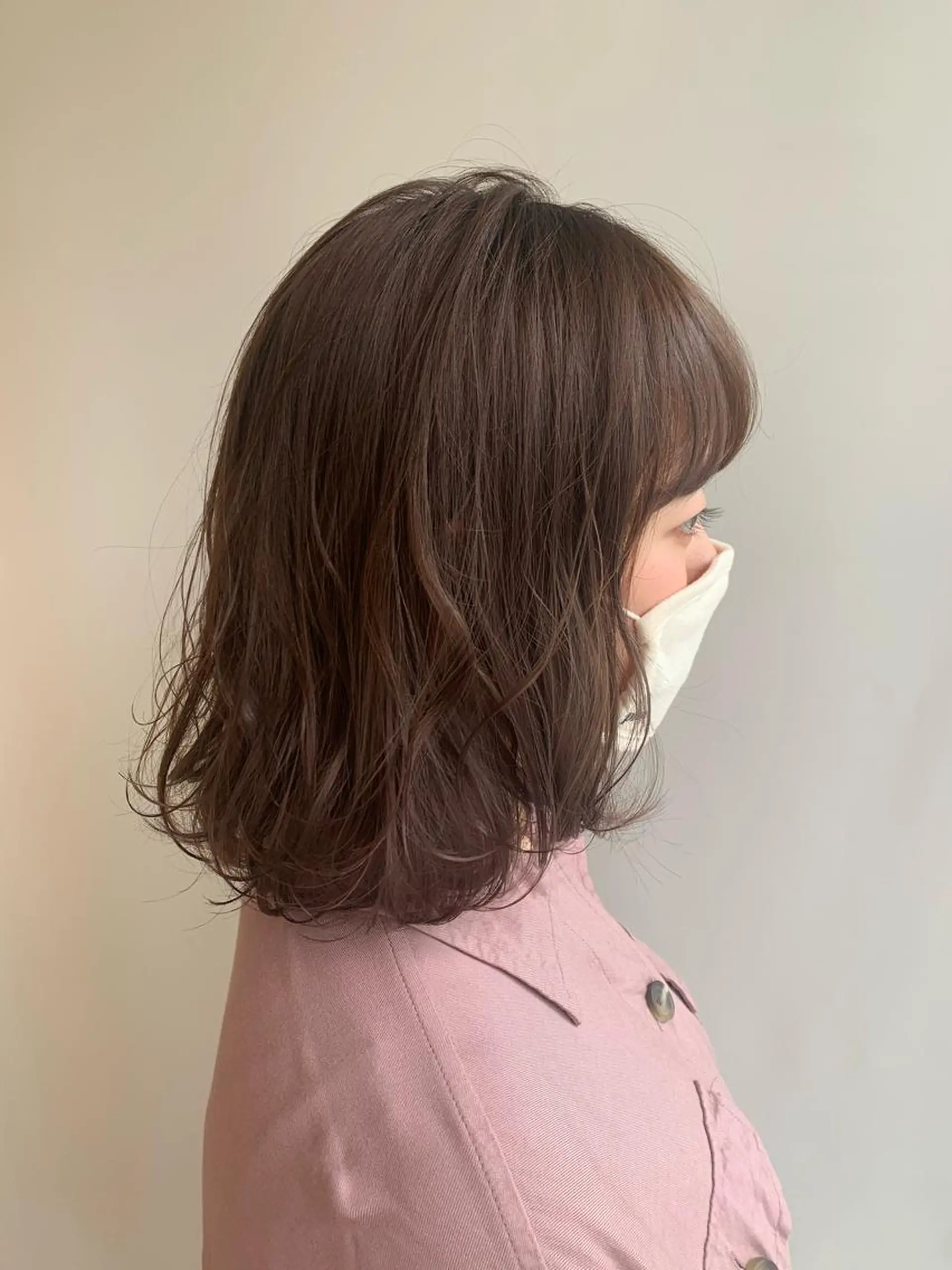 ミディアム カラー パーマ ヘアアレンジ ベージュカラー ピンクカラー ピンクベージュ カット ヘアカラー トリートメント 加藤 綾華のヘアスタイル
