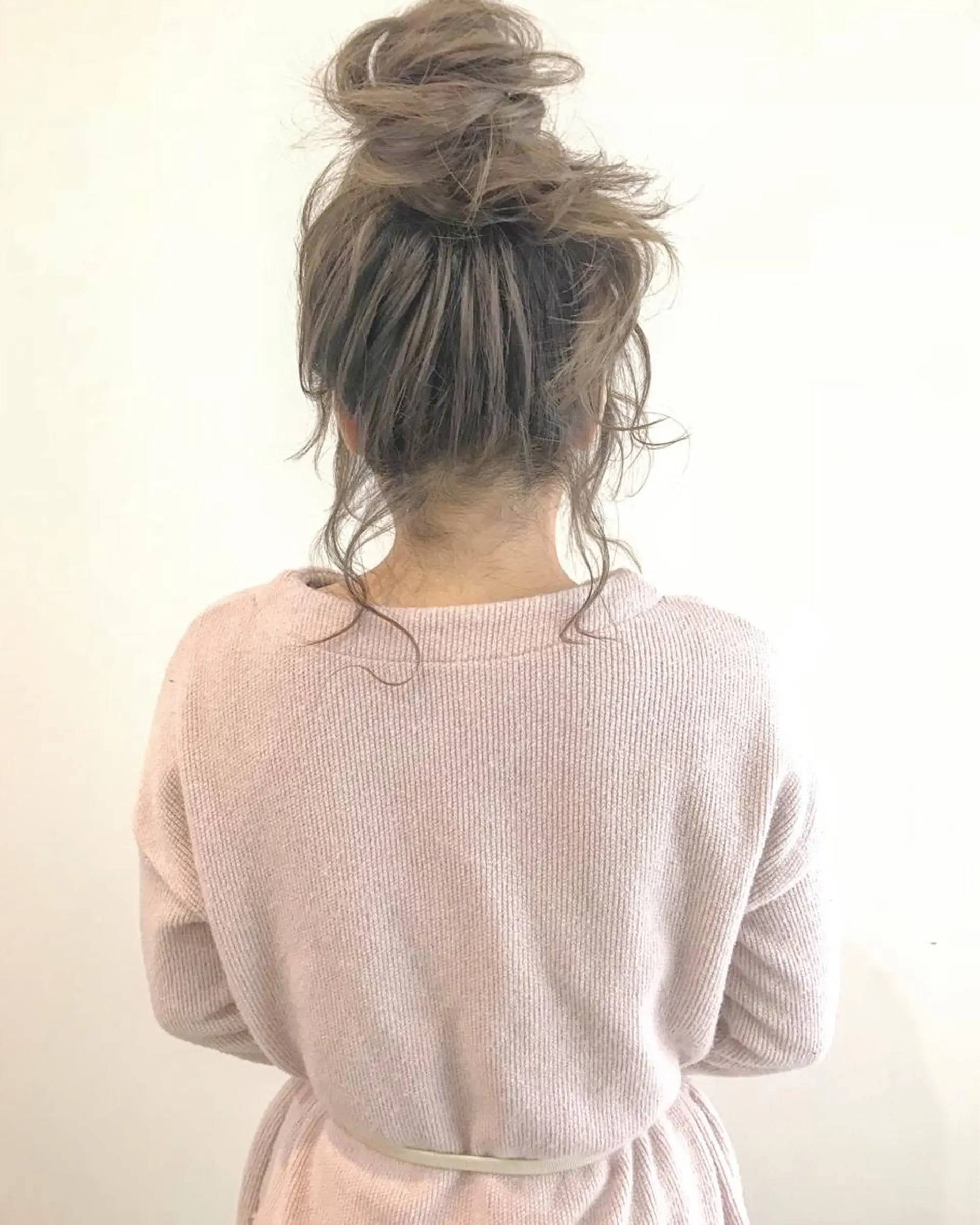 ミディアム ヘアアレンジ 外国人風カラー ハイライト おくれ毛 Mariana/ 鶴原-ハイライトのヘアスタイル