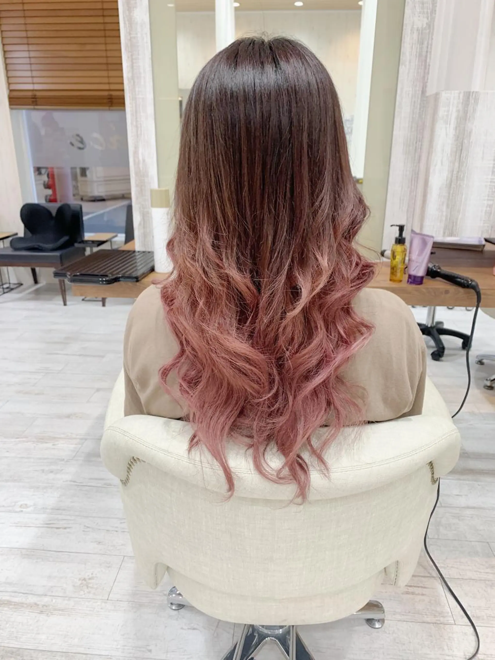 ロング レイヤーカット brace 立花のヘアスタイル