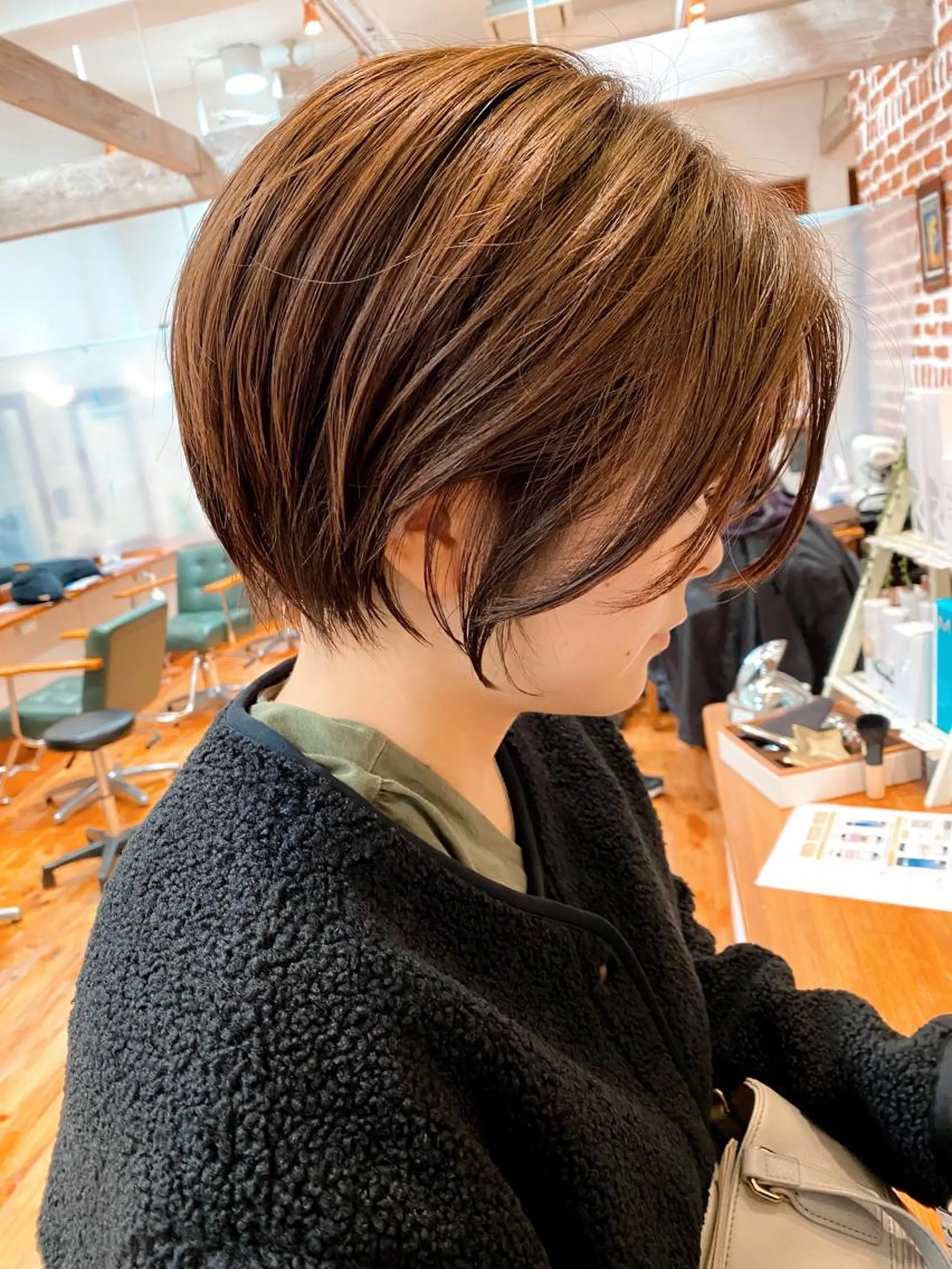 ショート カラー カット特化柏駅 徒歩3分LOUのヘアスタイル