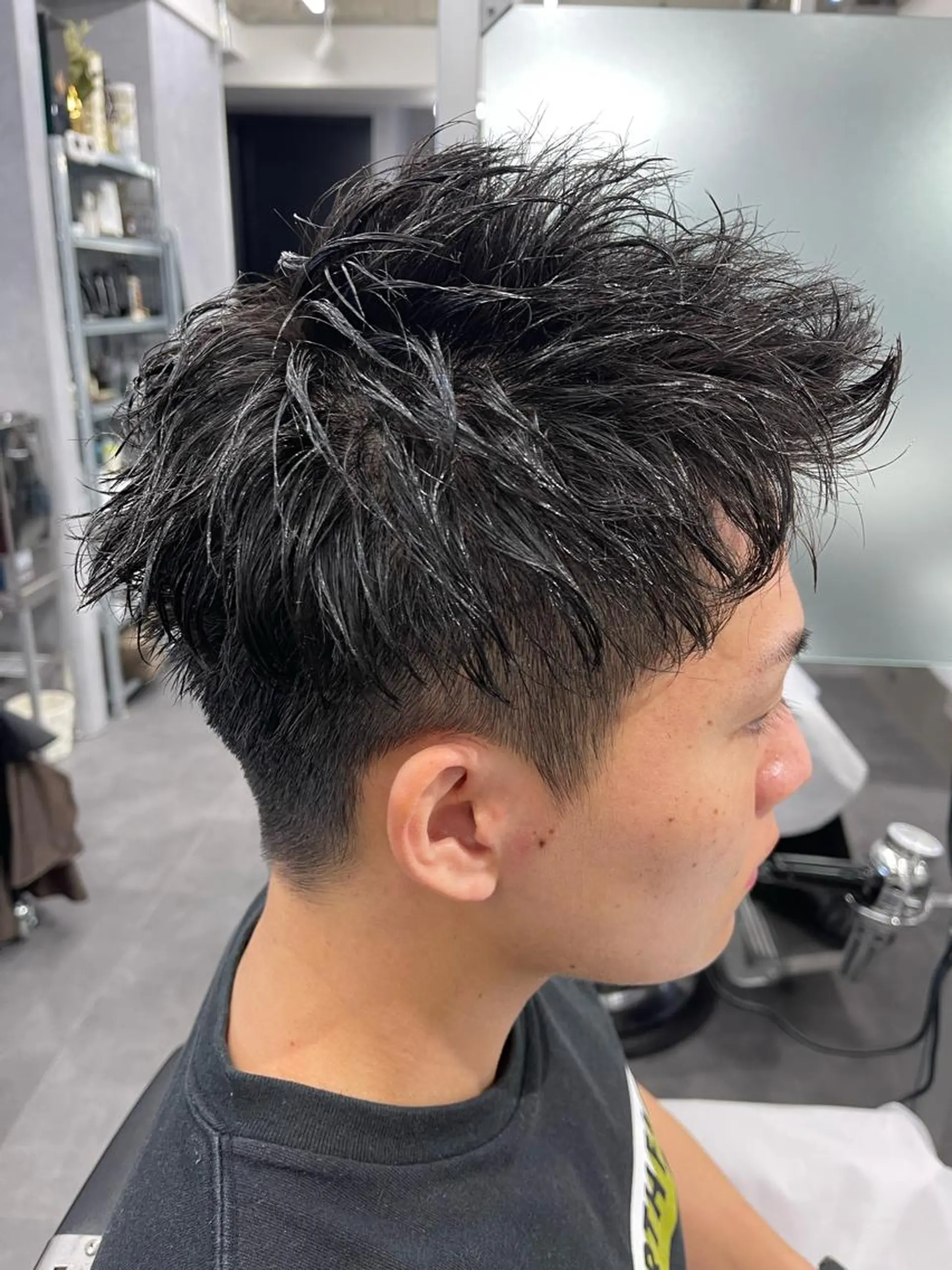 ショート パーマ メンズ メンズパーマ メンズツイストパーマ ツイストパーマ カット パーマ ヘアセット CHROM TOKYO ALT所属・神保町メンズno.1 佐々木康介のヘアスタイル