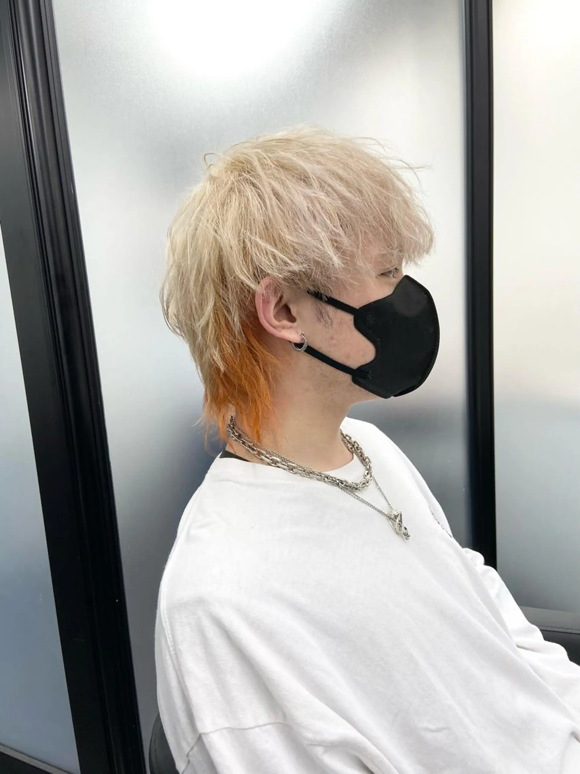 ミディアム カラー メンズ メンズハイトーン ハイトーンカラー ヘアカラー トリートメント ミルボンAujua認定サロン Ria  OSAKA 梅田所属・メンズ、エクステ特化 Ryuのヘアスタイル