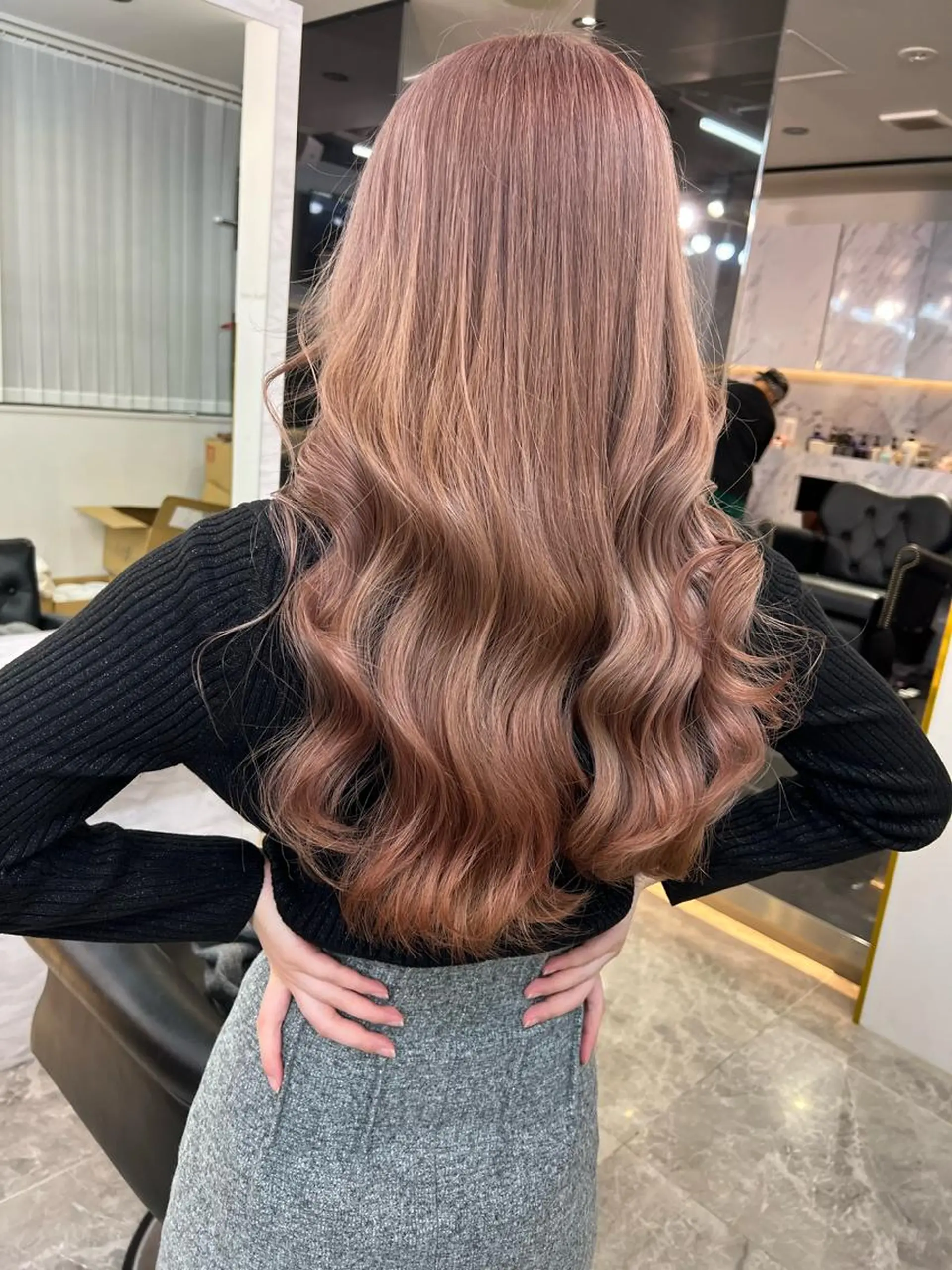 ロング ヘアカラー サロウィン千葉所属・サロウィン千葉店 Toshikiのヘアスタイル