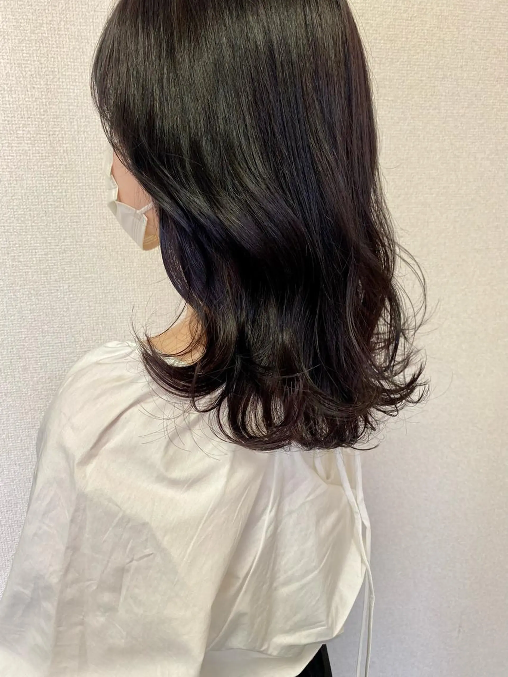 セミロング カット ヘアカラー トリートメント 原 朱莉のヘアスタイル
