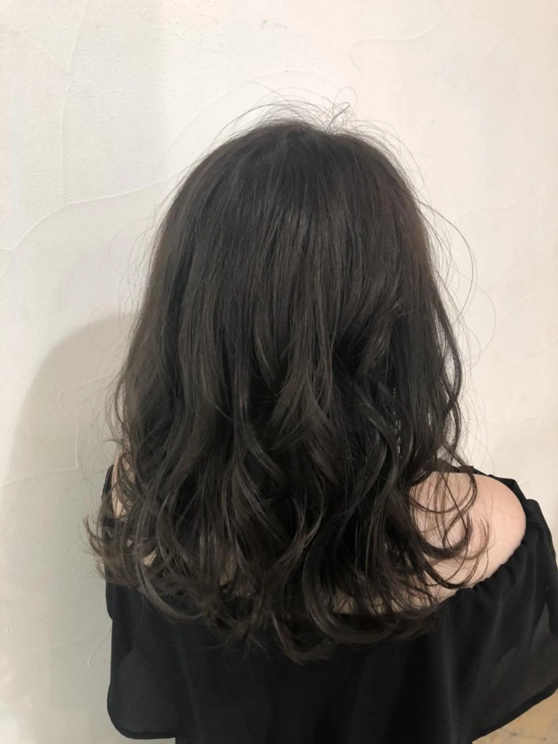 カラー 下池 紗加のヘアスタイル