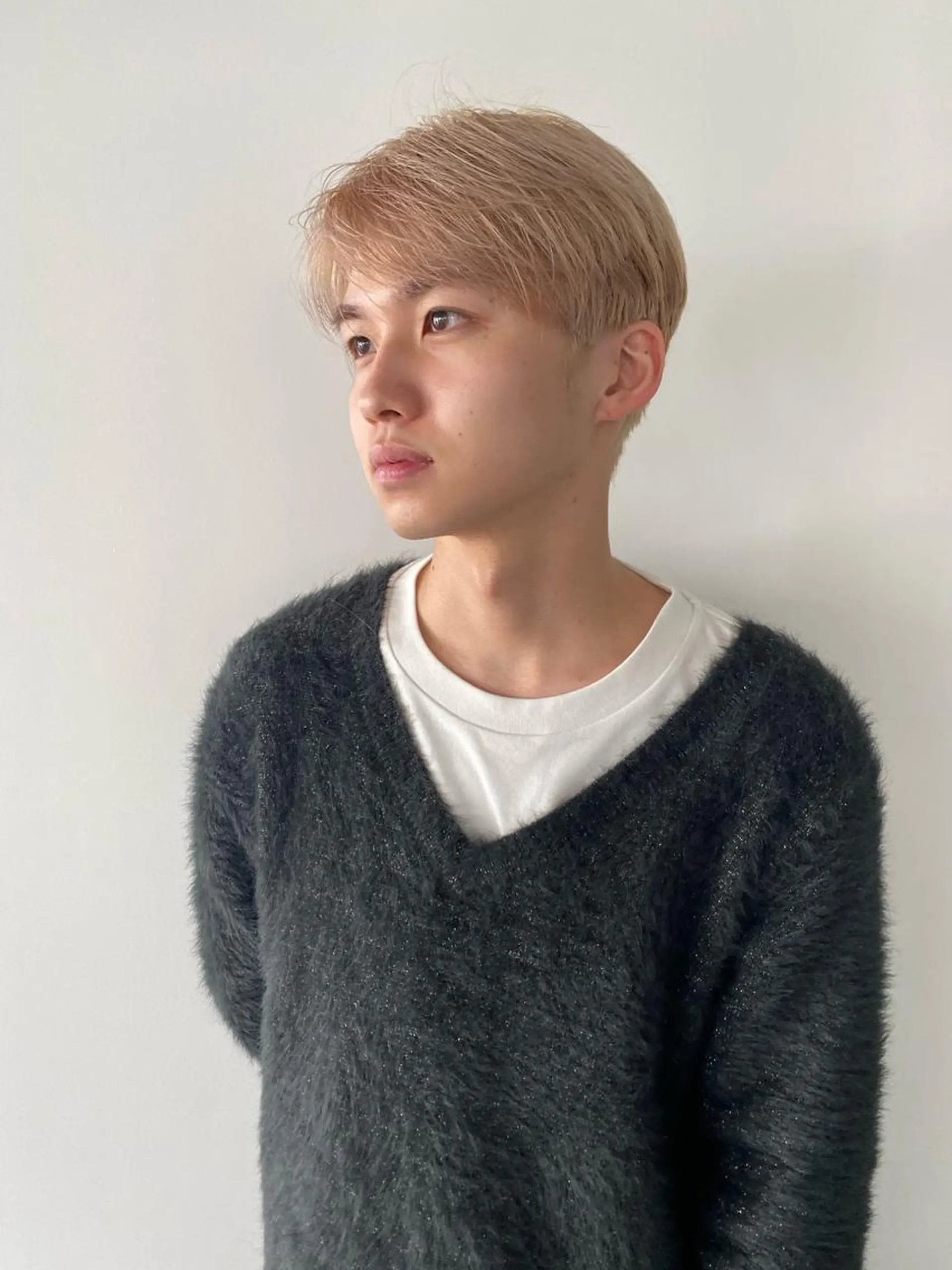 カラー ブリーチ ブロンド ダブルカラー ホワイトブロンド ボブ/レイヤー /河内温太のヘアスタイル