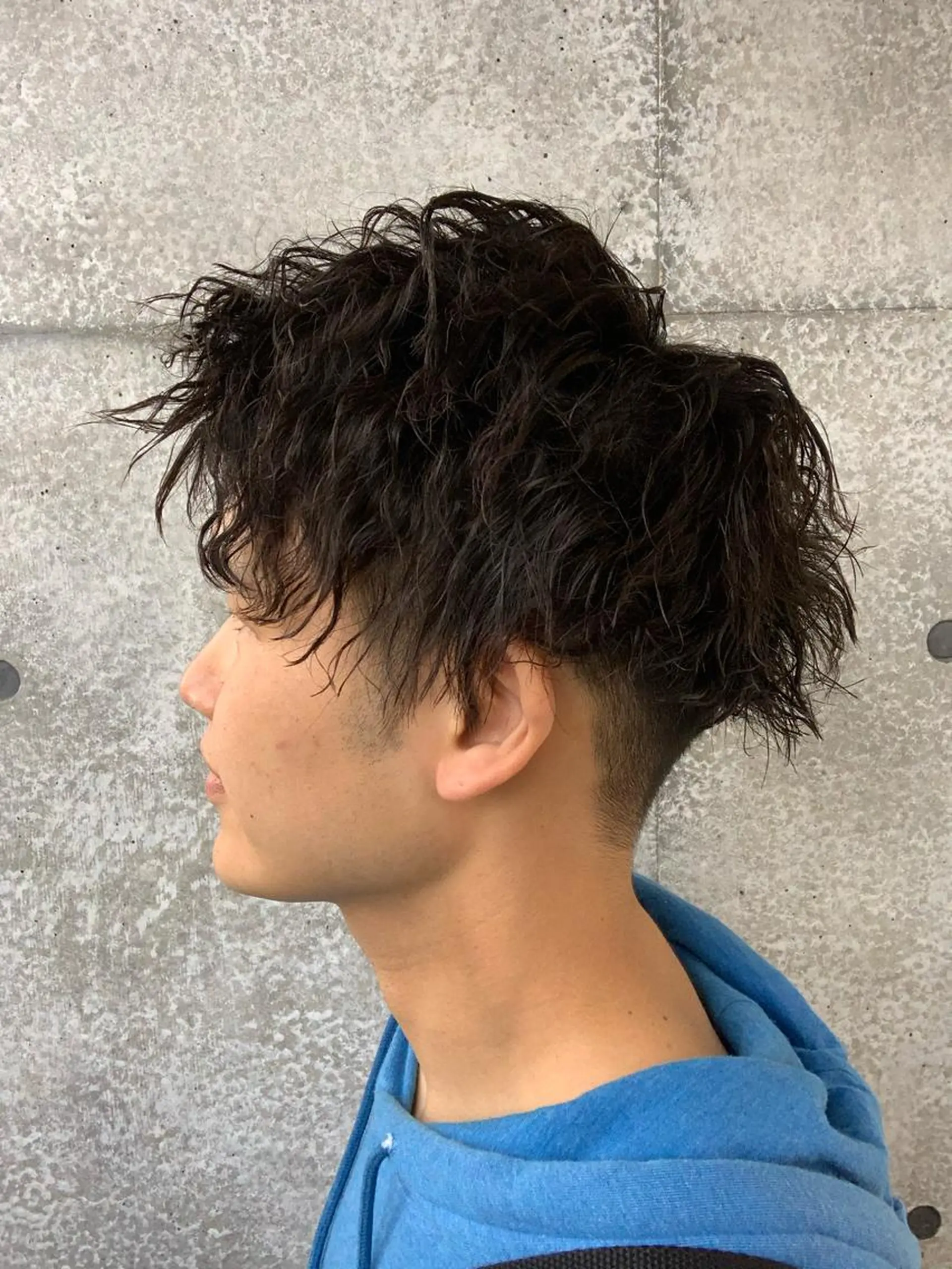 ショート パーマ メンズ メンズパーマフェード シモジタカヒロのヘアスタイル
