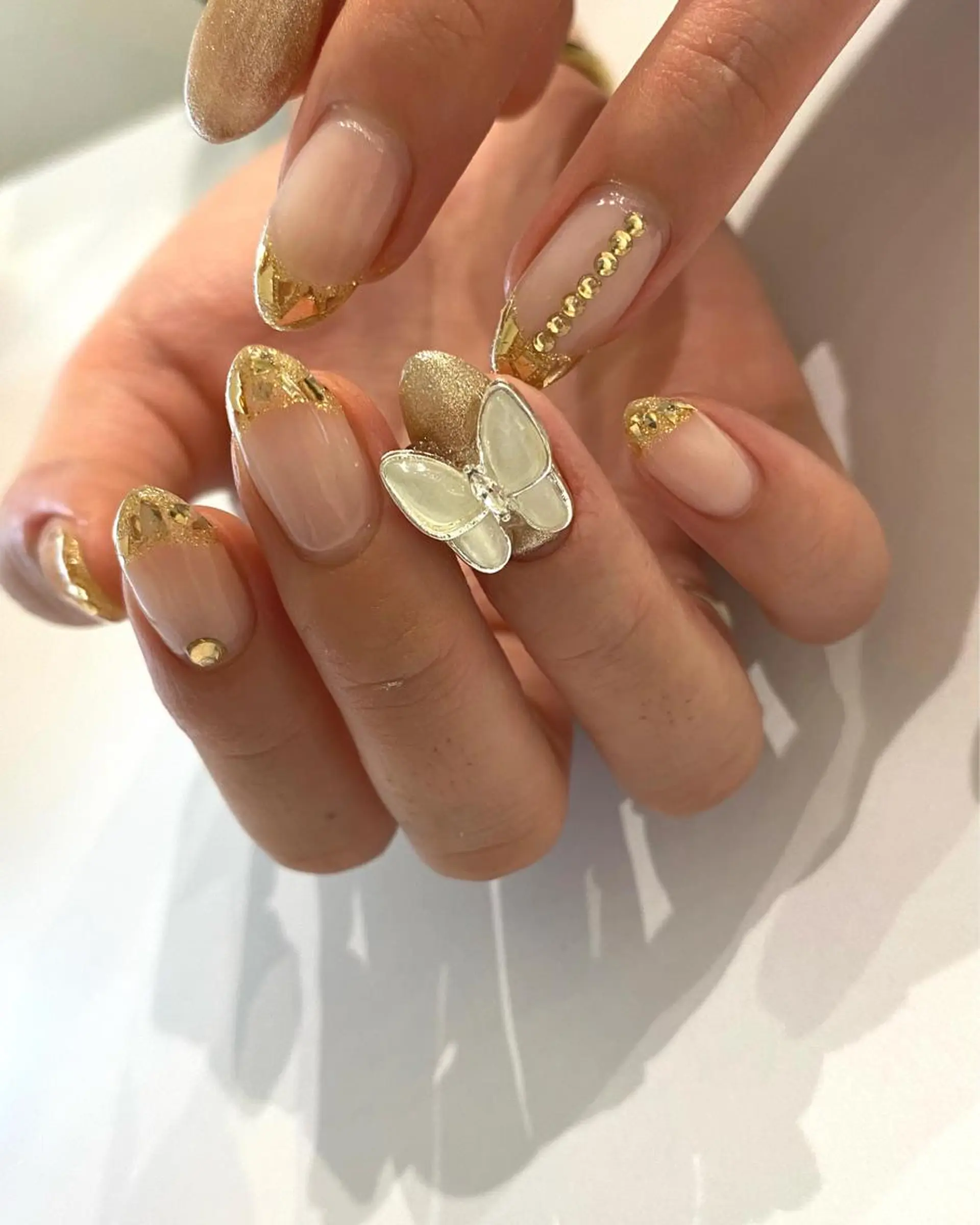 ネイル 冬ネイル クリスマス ハンドネイル Ann. nail.tokyo所属・Ann nailのネイルデザイン