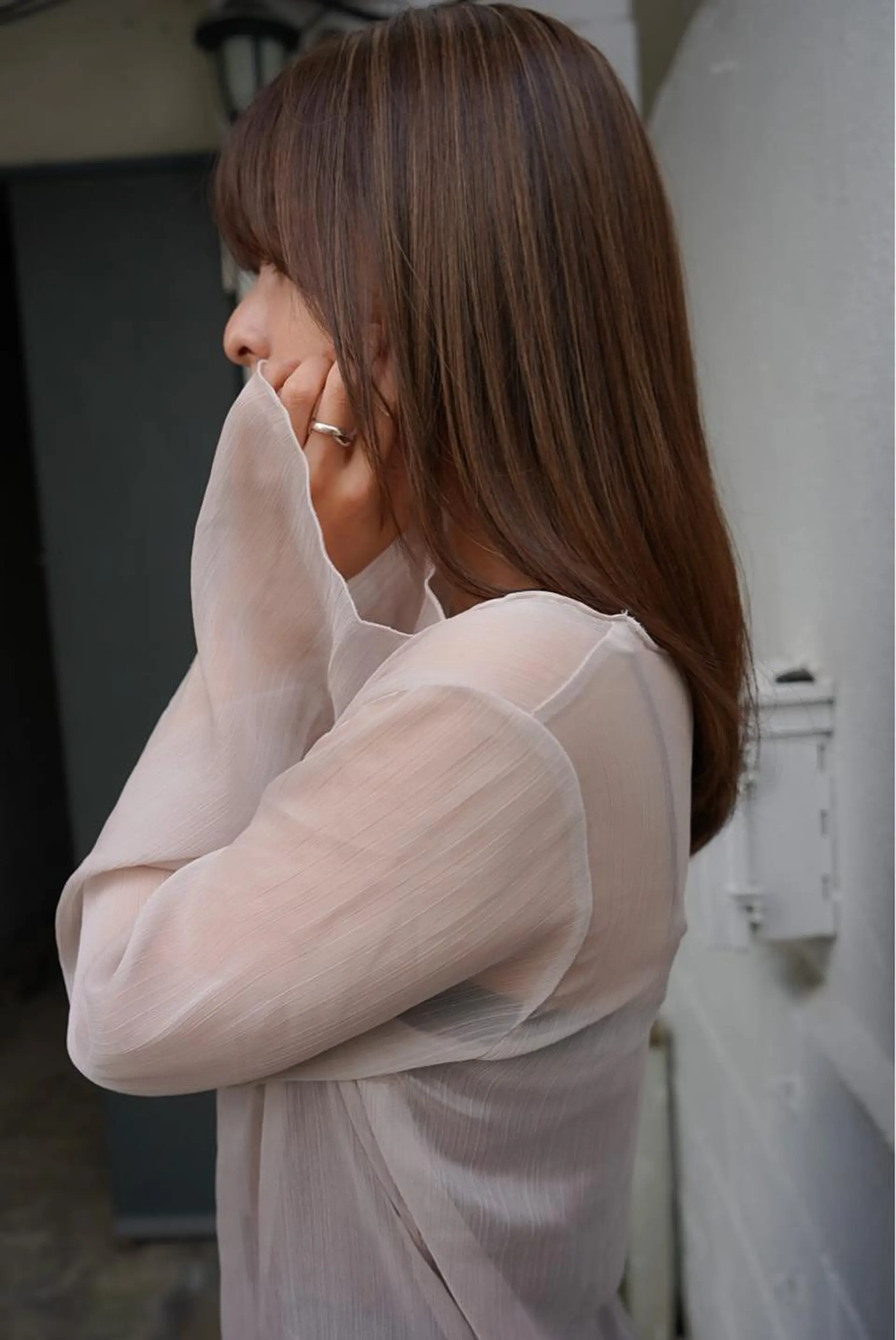 ミディアム THE DAY所属・AKI HASHIMOTOのヘアスタイル