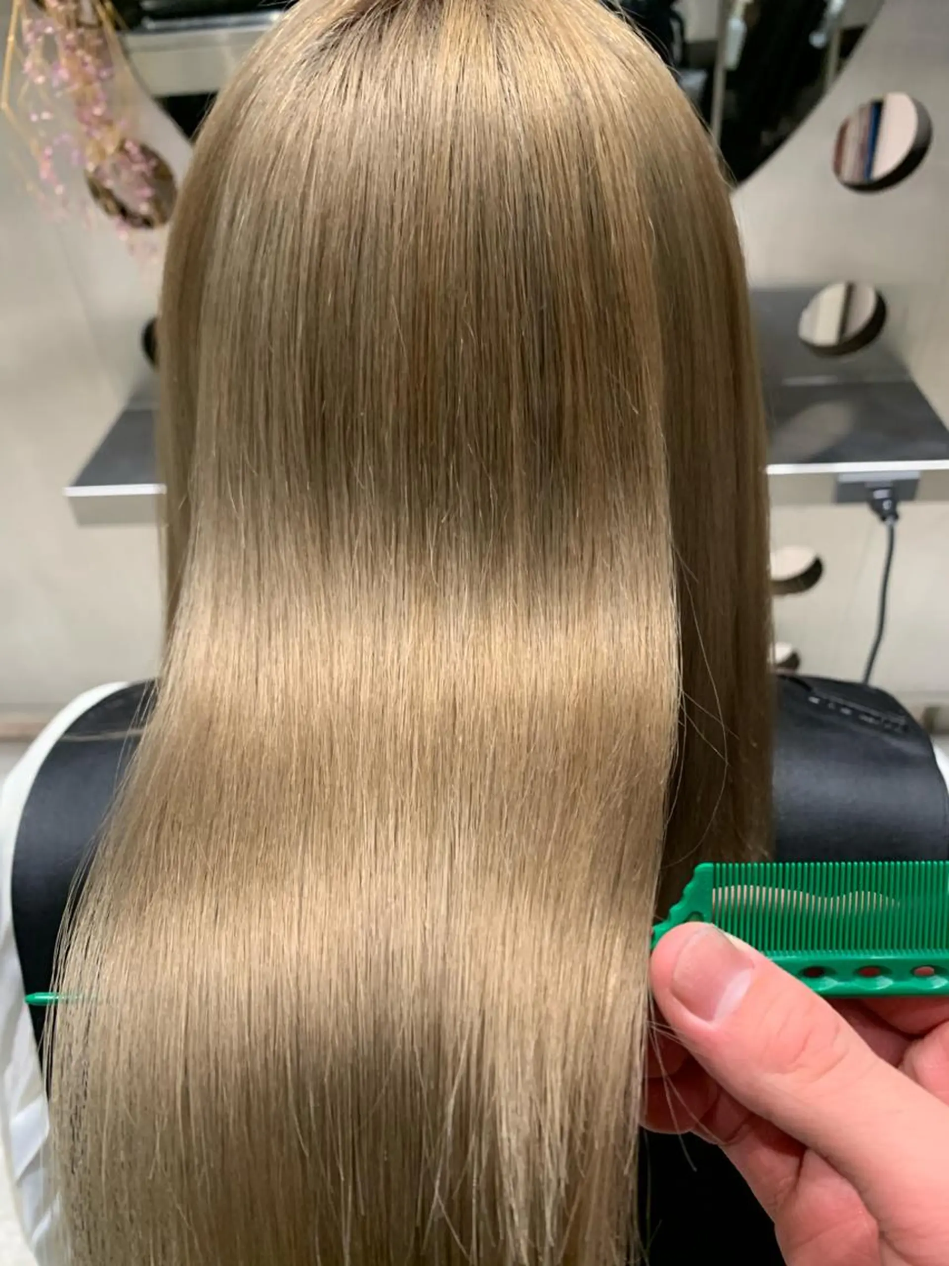 セミロング トリートメント アイニティ緑地公園所属・【お悩み解決のプロ】 ハヤシタクミのヘアスタイル