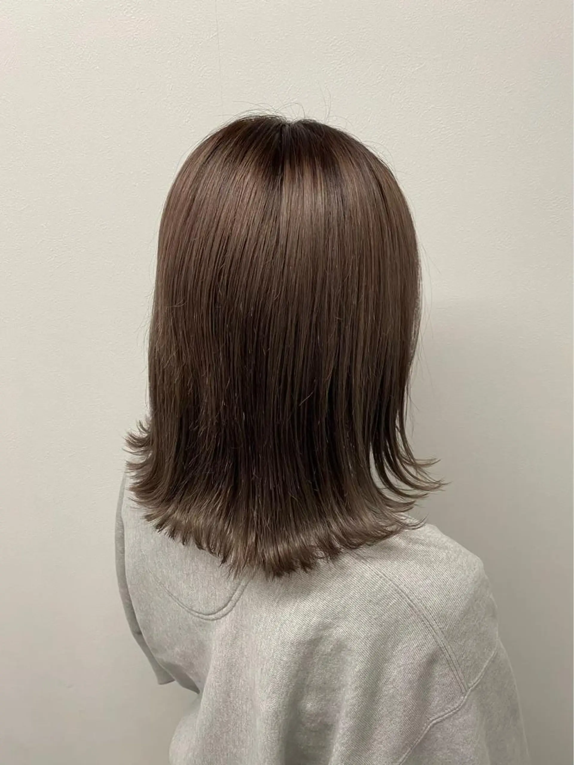 ミディアム トリートメント ヘッドスパ ヘアセット ❤️赤み消し 上品カラー❤️のヘアスタイル