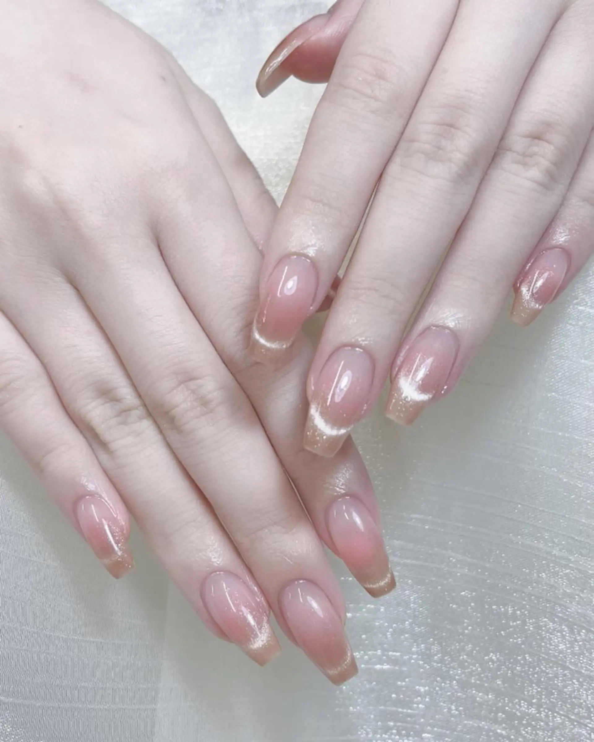 ネイル チークネイル フレンチネイル ハート キラキラネイル 韓国ネイル ハンドネイル kotoネイル 大宮店のネイルデザイン