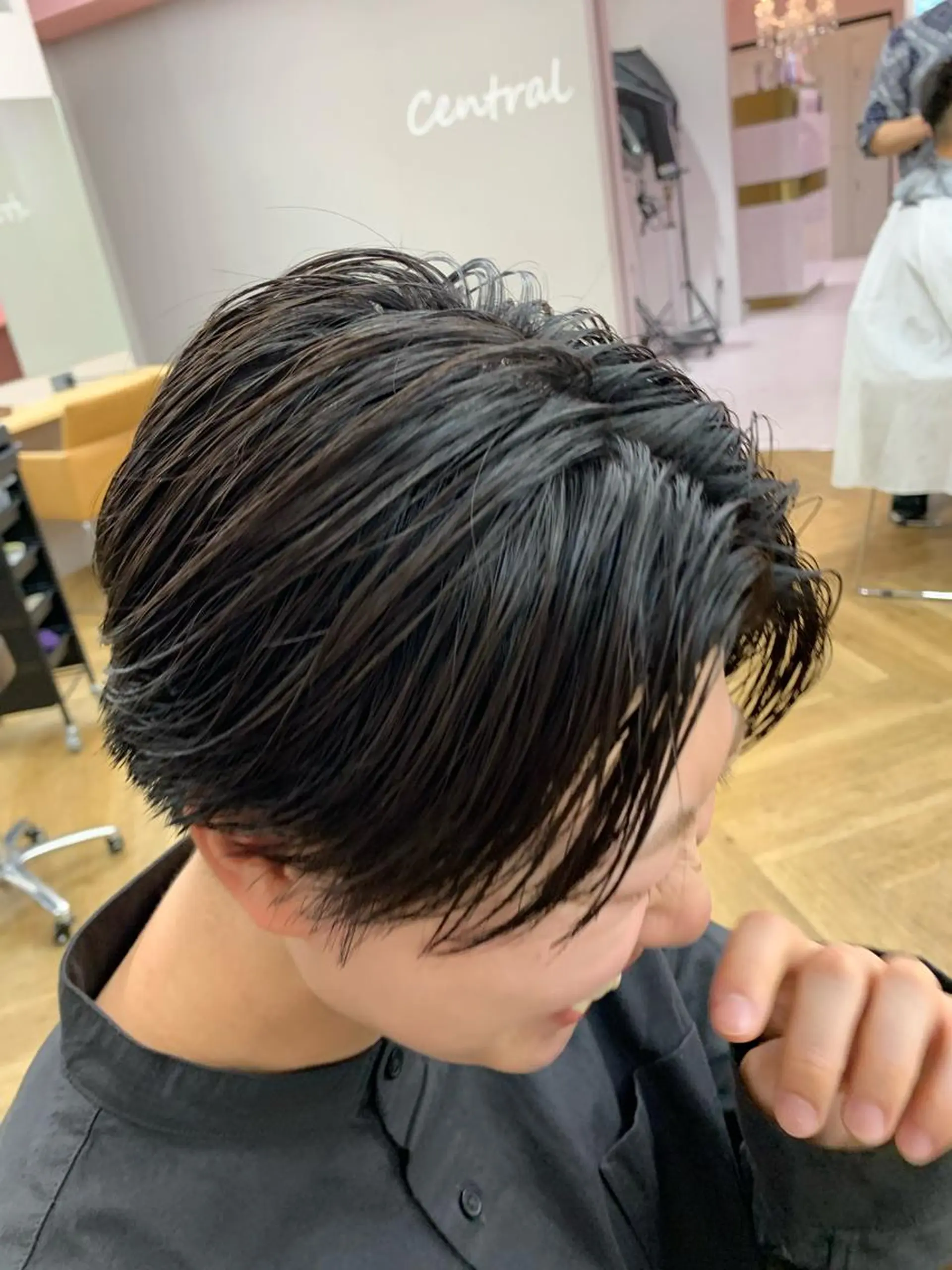 ショート ハンサムショート ショートヘア カット 豊浦 翔太のヘアスタイル