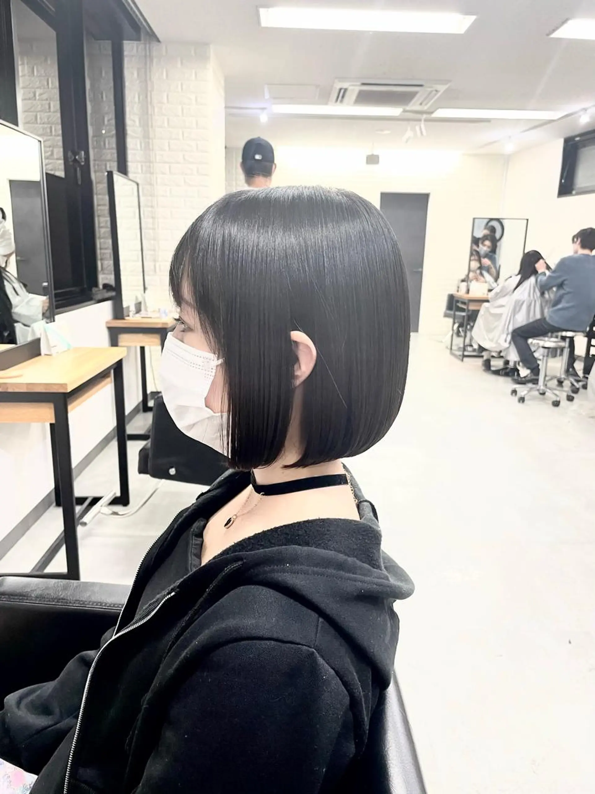 ミディアム ボブ 顔周りカット ハイライト 髪質改善 韓国風ヘア 新宿/韓国レイヤー/ 髪質改善/佐藤航のヘアスタイル