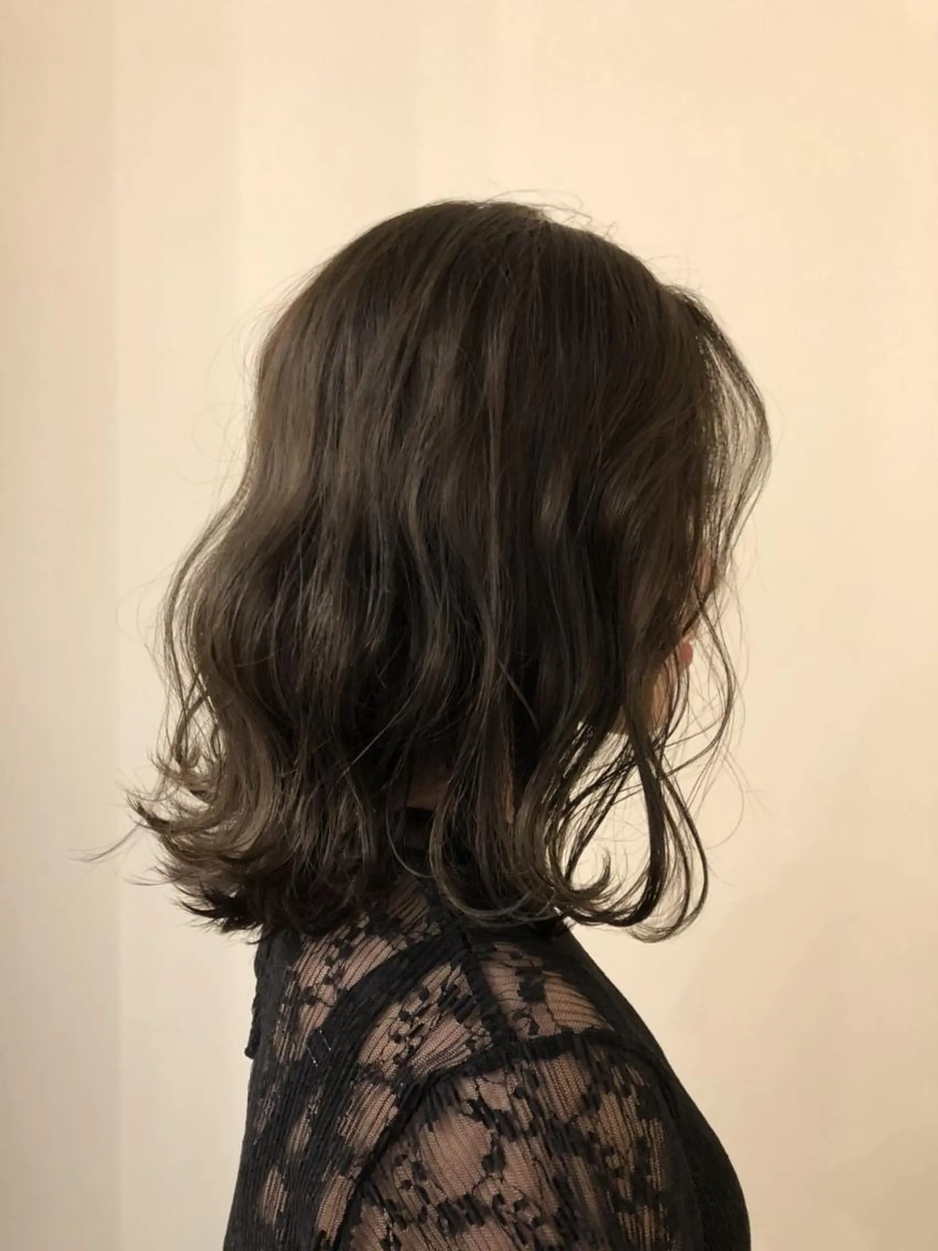 ミディアム 久保 敏之のヘアスタイル