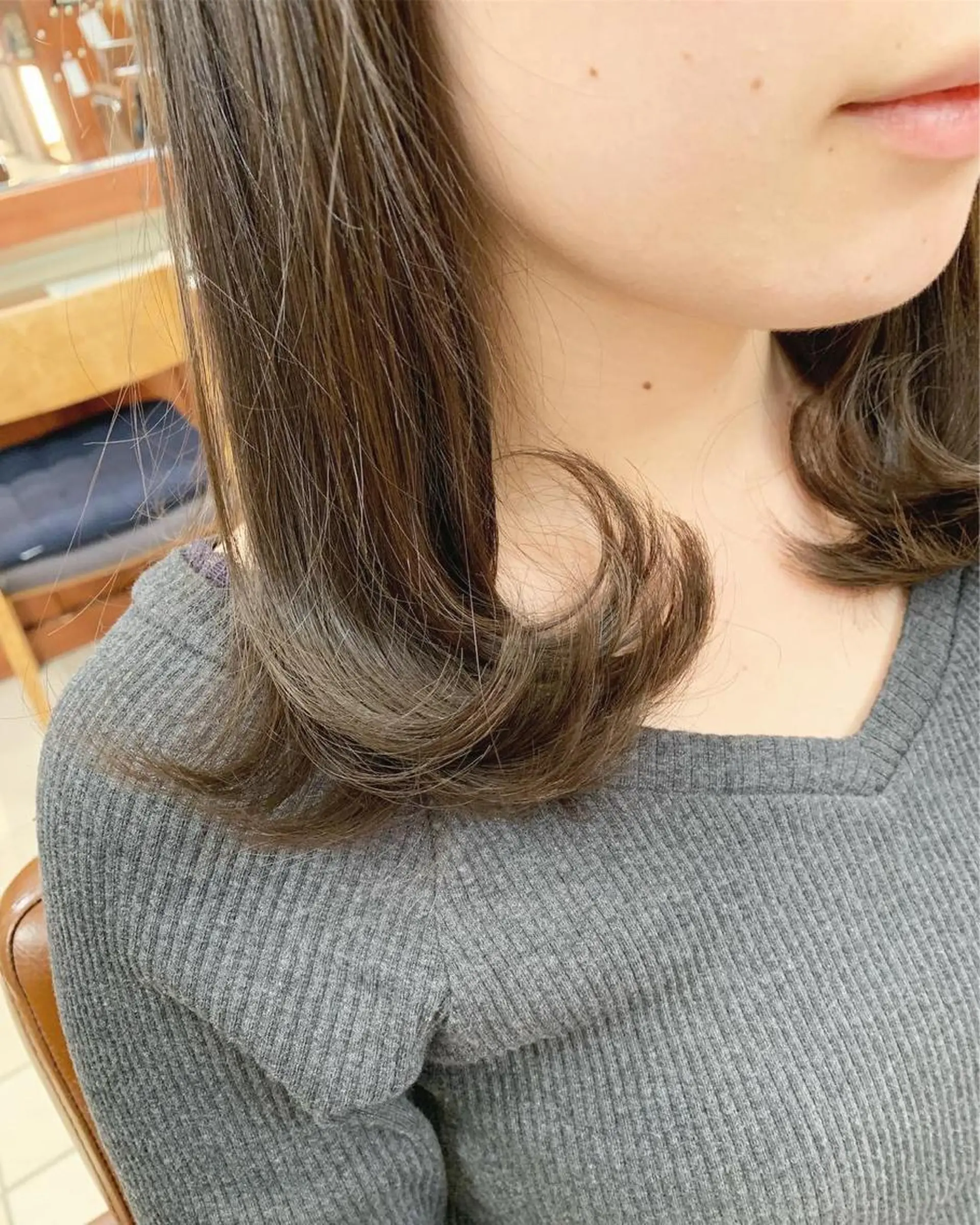 ミディアム カット ヘアカラー トリートメント 加藤 綾華のヘアスタイル