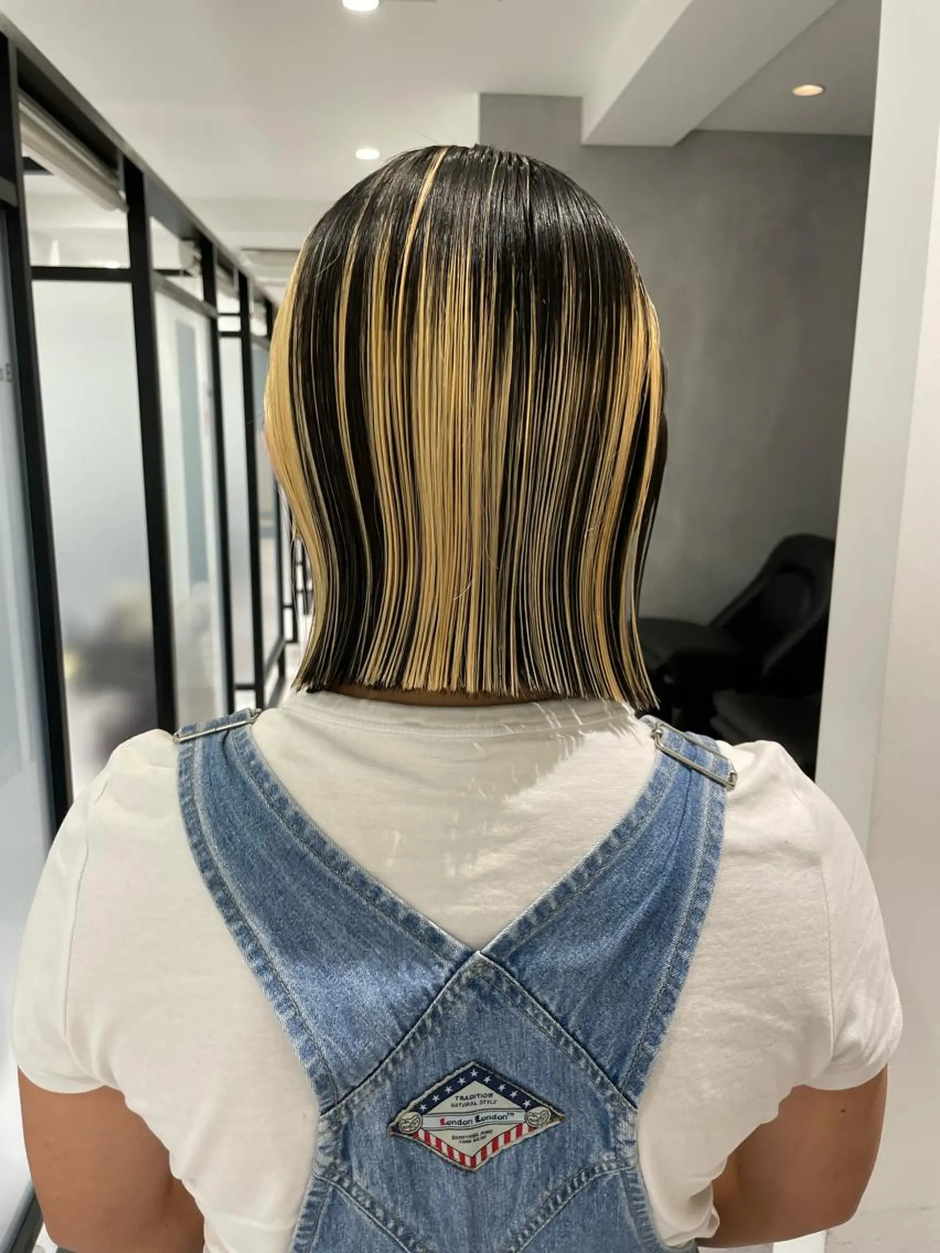 ショート カラー ボブ カット ヘアカラー トリートメント ヘアセット メンズ特化 パーマ/オザワのヘアスタイル