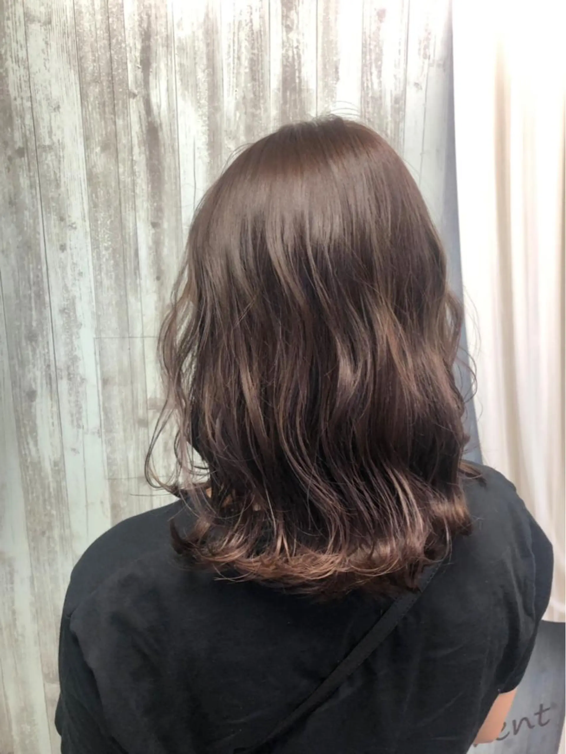 ミディアム カット ヘアカラー トリートメント frame所属・🫧品のあるヘア カラー🫧片山聖のヘアスタイル