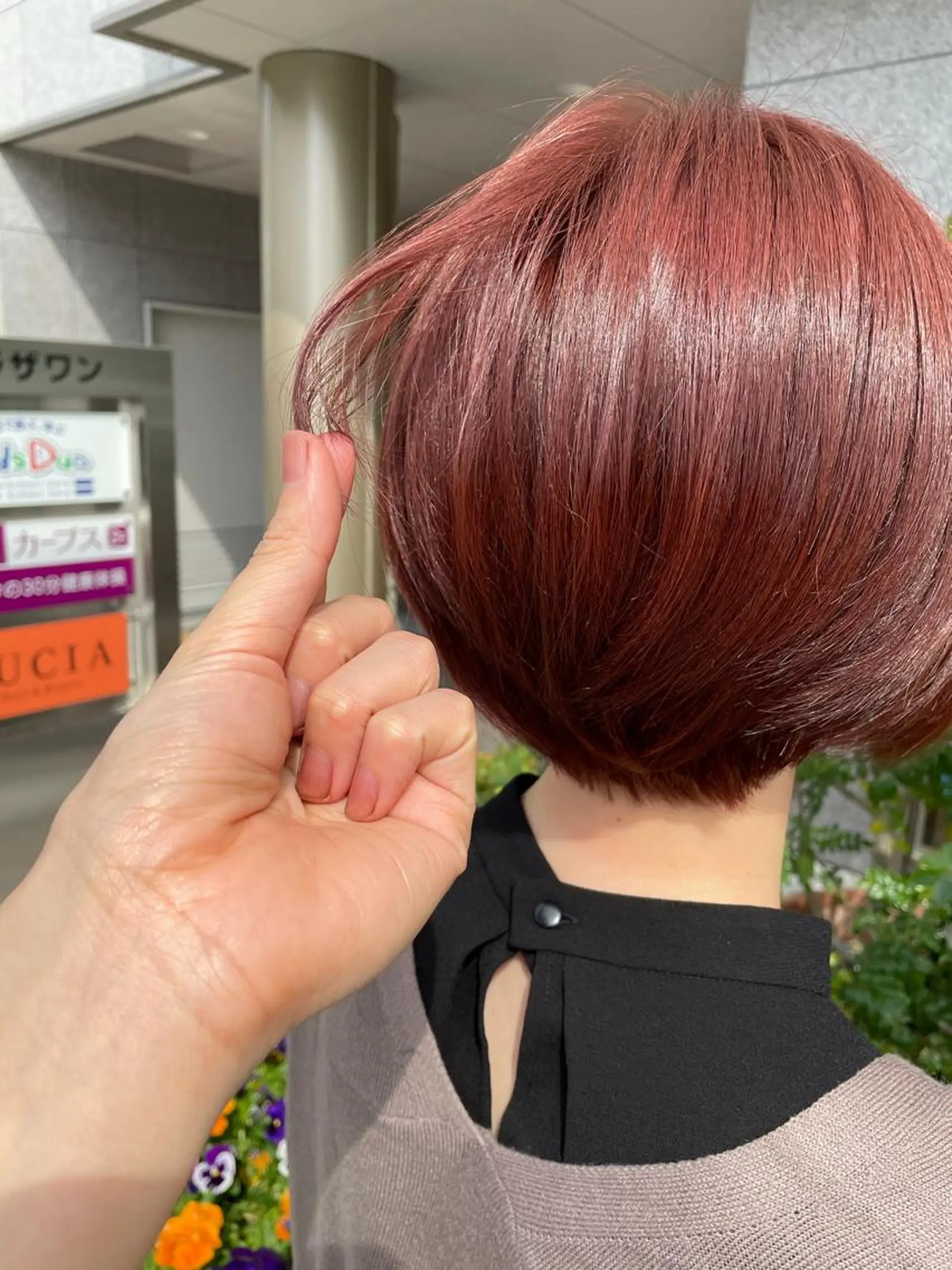 ショート カラー 髪質改善美容室Lust所属・美容室Lust💚 嶋崎　鷹のヘアスタイル