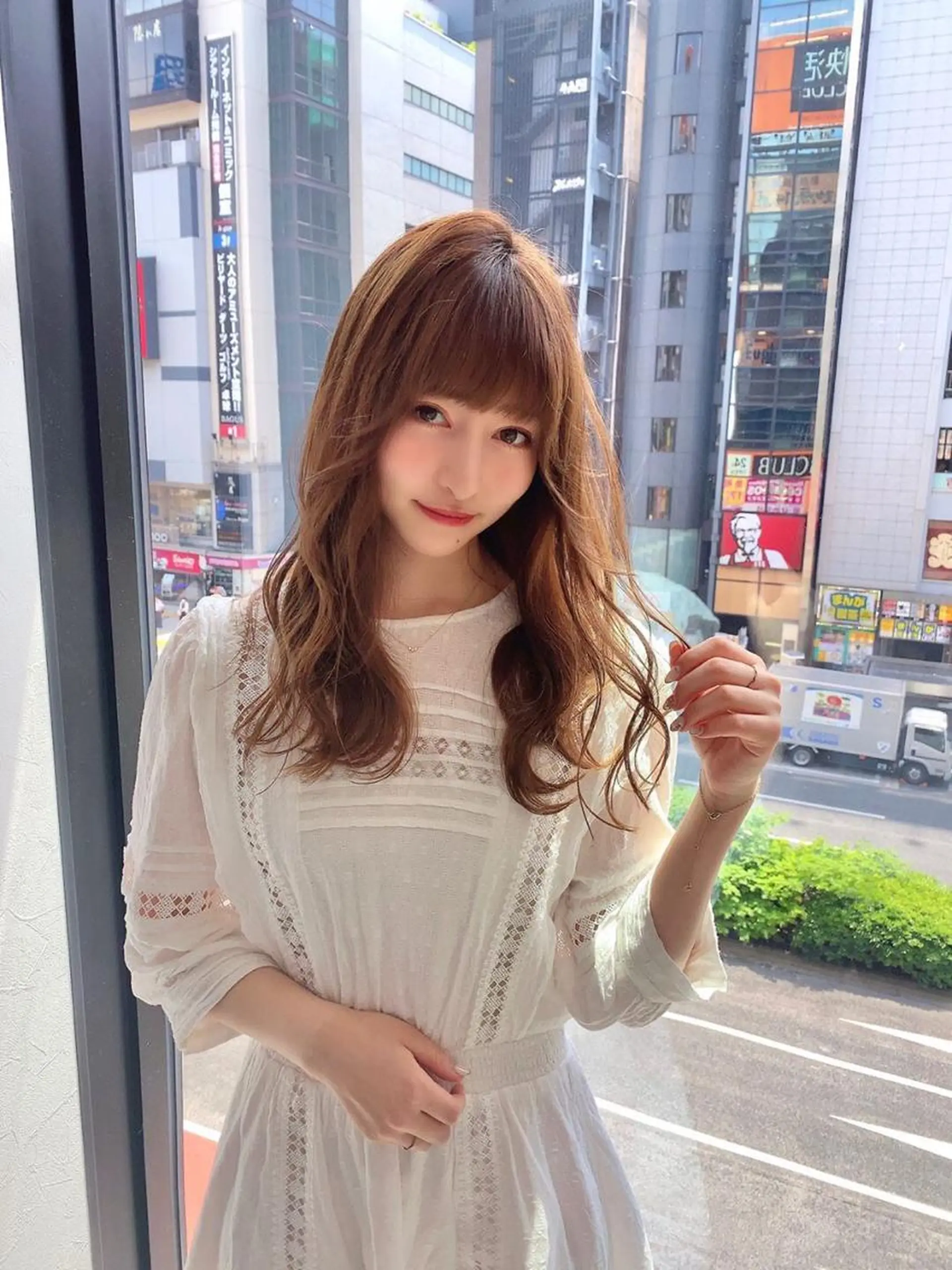 セミロング カラー ヘアカラー トリートメント 渋谷/ハッシュ レイヤーカット/会田のヘアスタイル