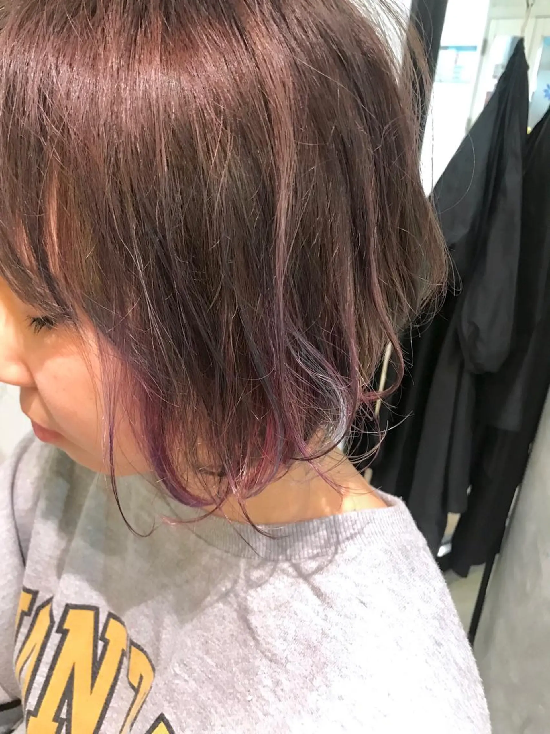 ショート カラー ユニコーンカラー カット ヘアカラー トリートメント 松村 崇弘のヘアスタイル