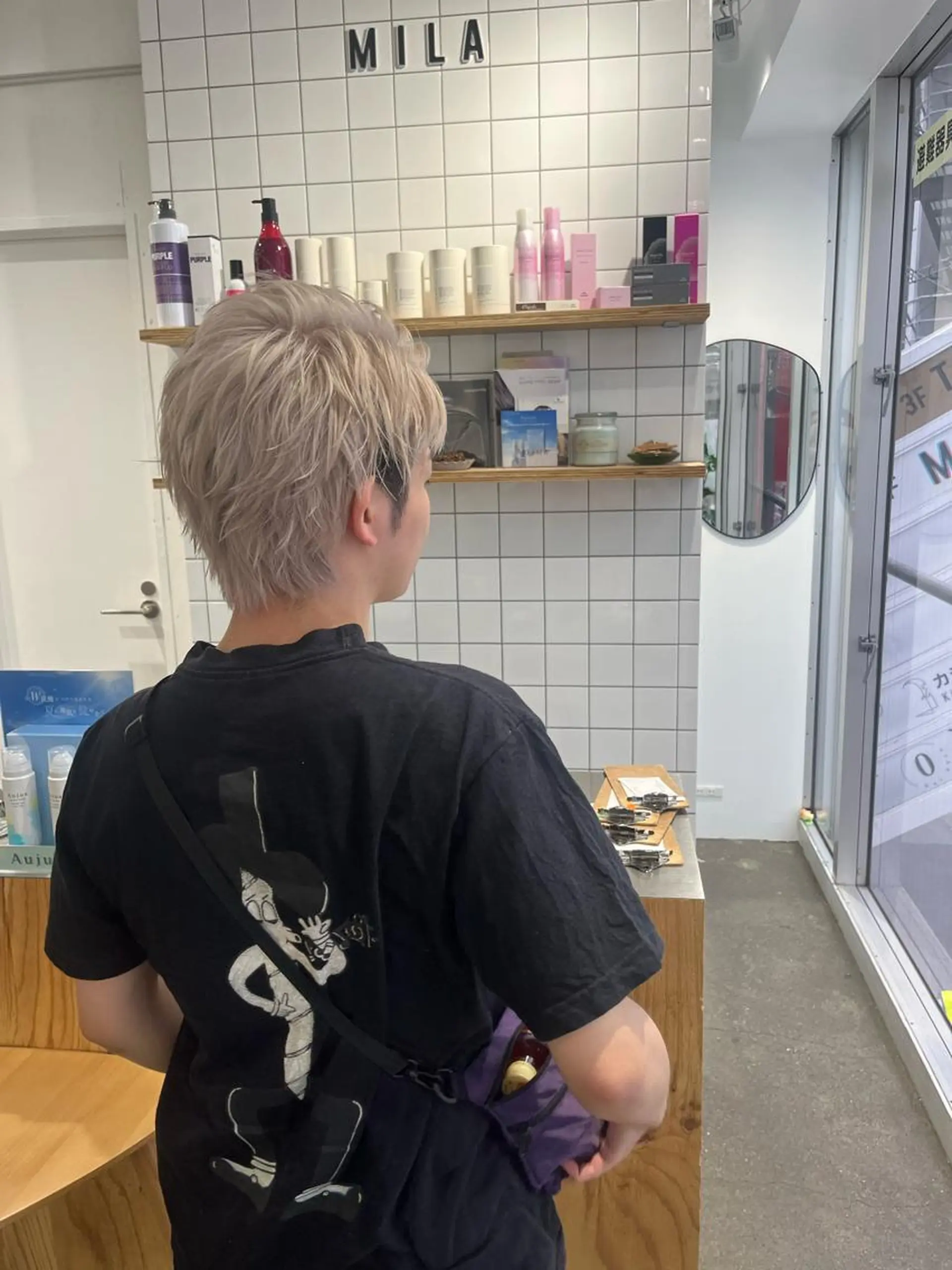 ショート カラー メンズ メンズブリーチ ブリーチ 新宿 似合わせカラー HINAのヘアスタイル