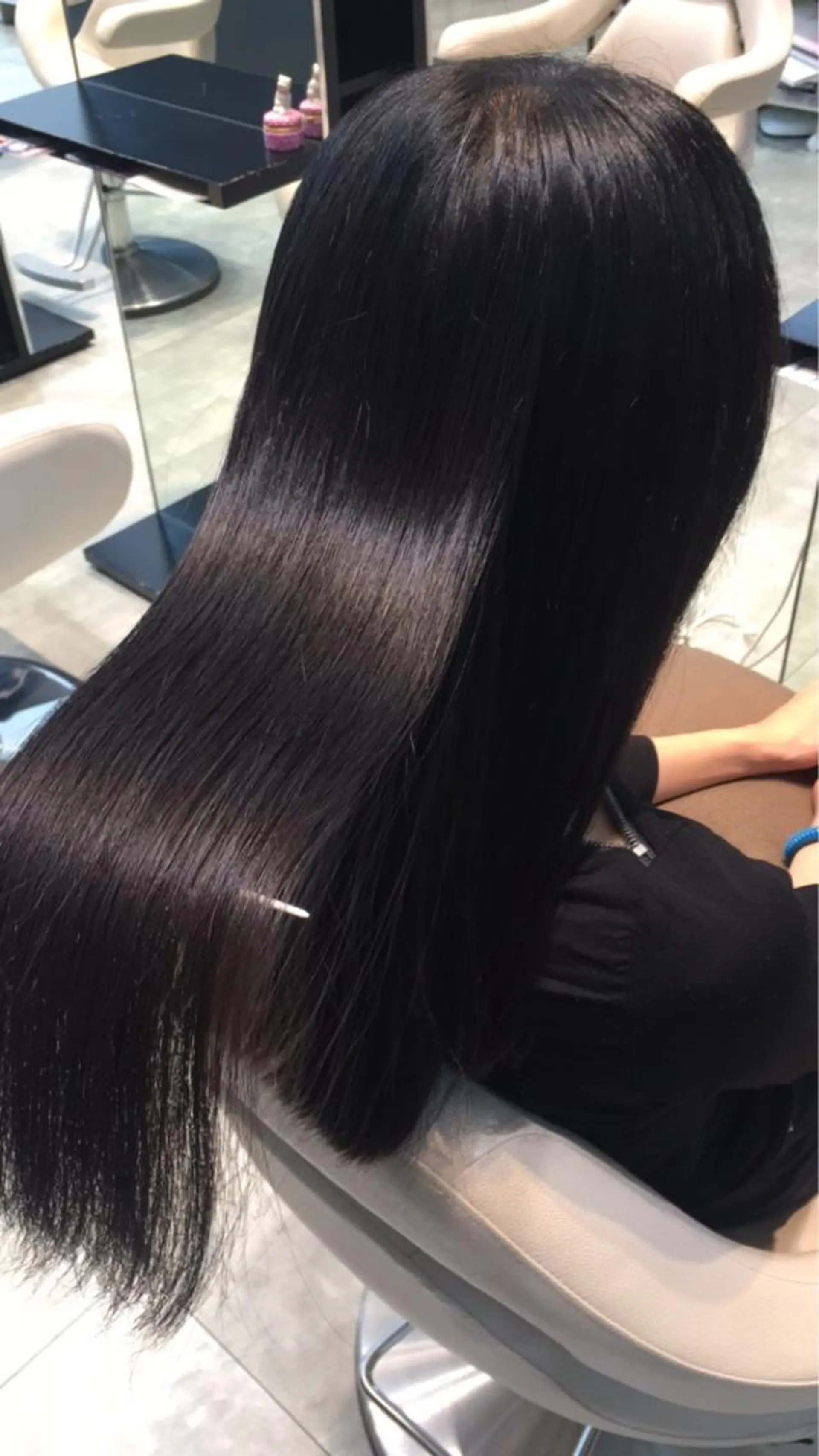 ロング トリートメント 🍀ケアブリーチ カラー🍀坂井のヘアスタイル
