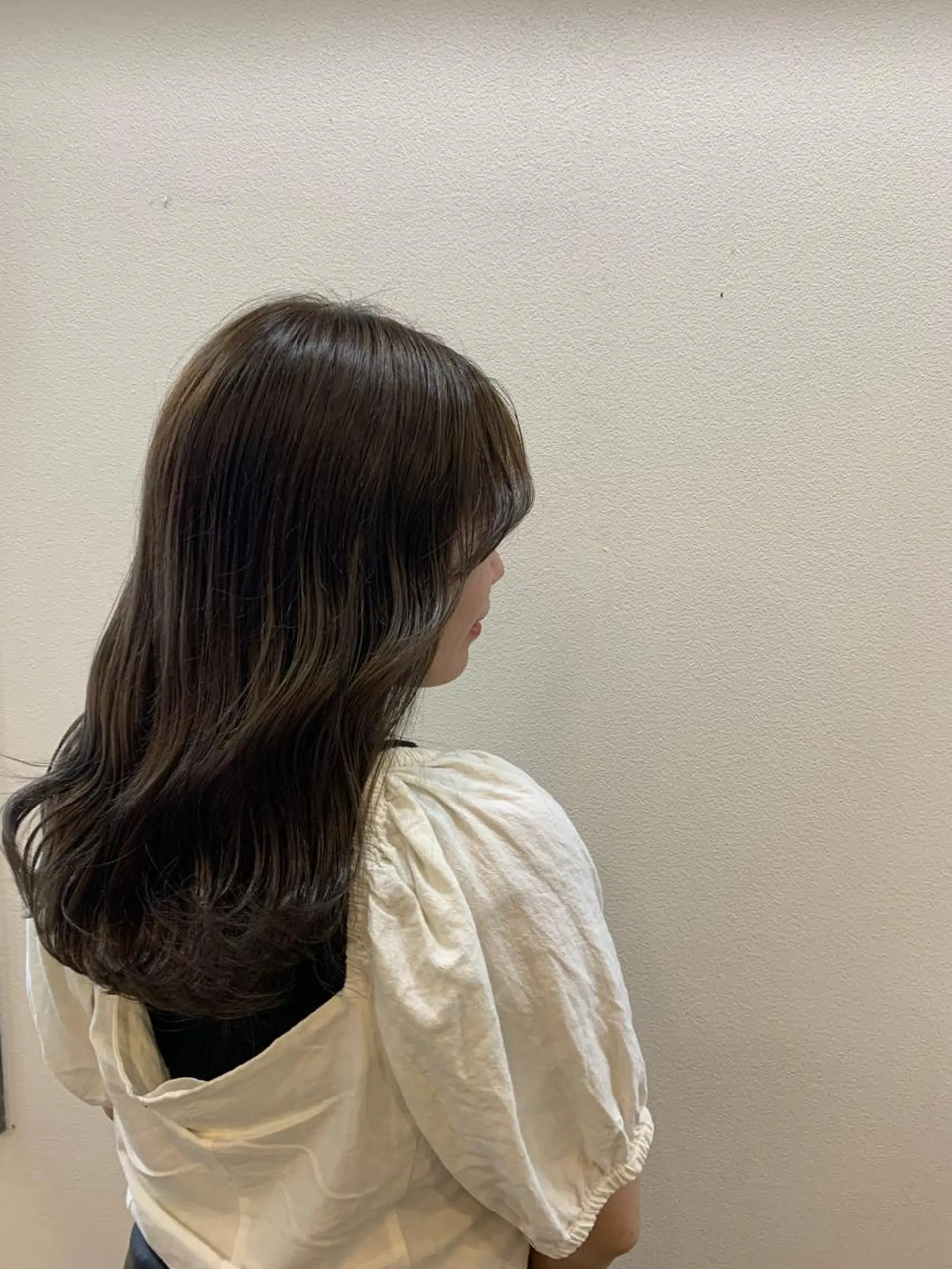 ミディアム カラー 縮毛矯正×韓国ヘア 🇰🇷小笠原のヘアスタイル