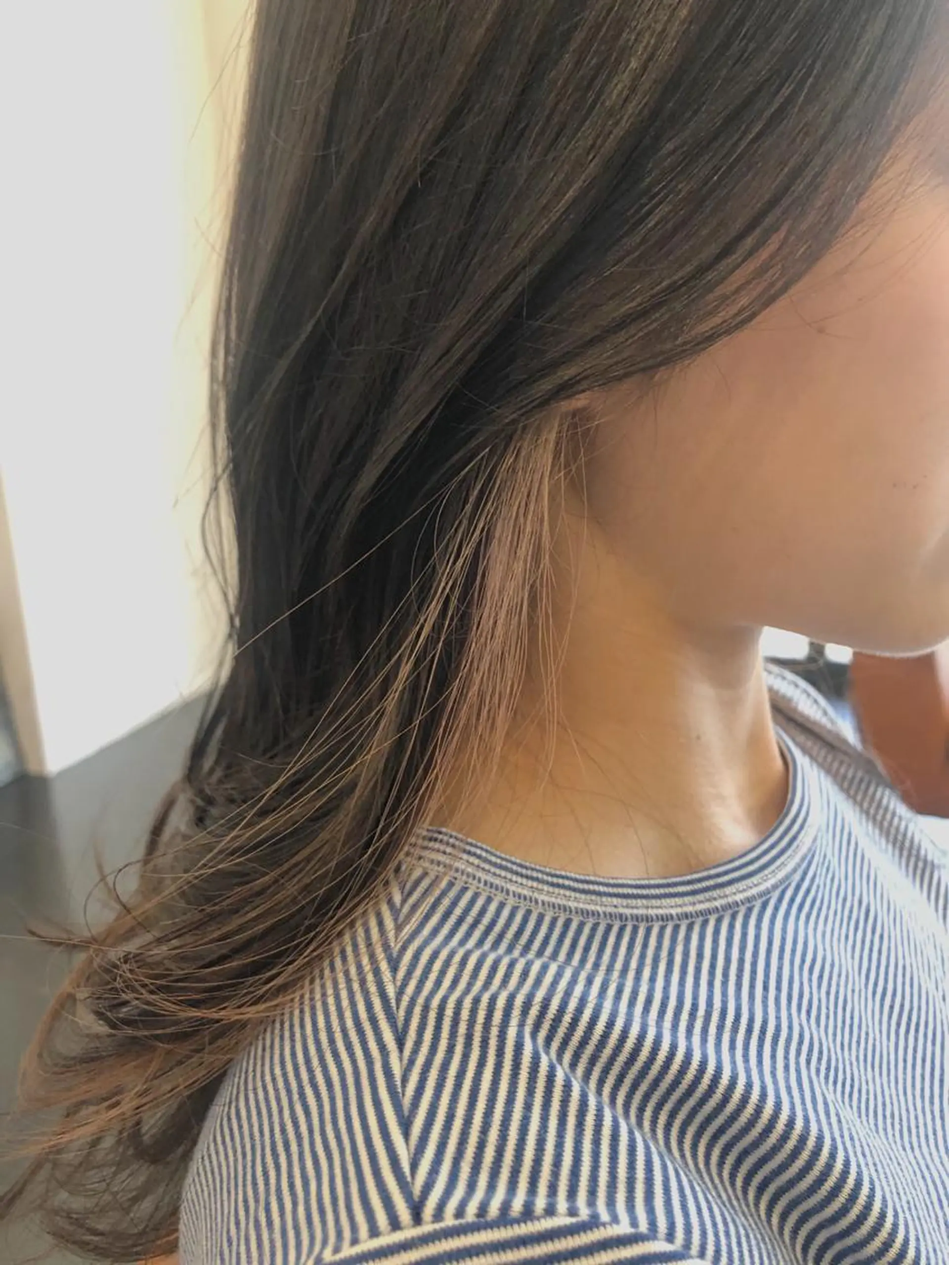 ロング LUCA SALON所属・友田 青葉のヘアスタイル