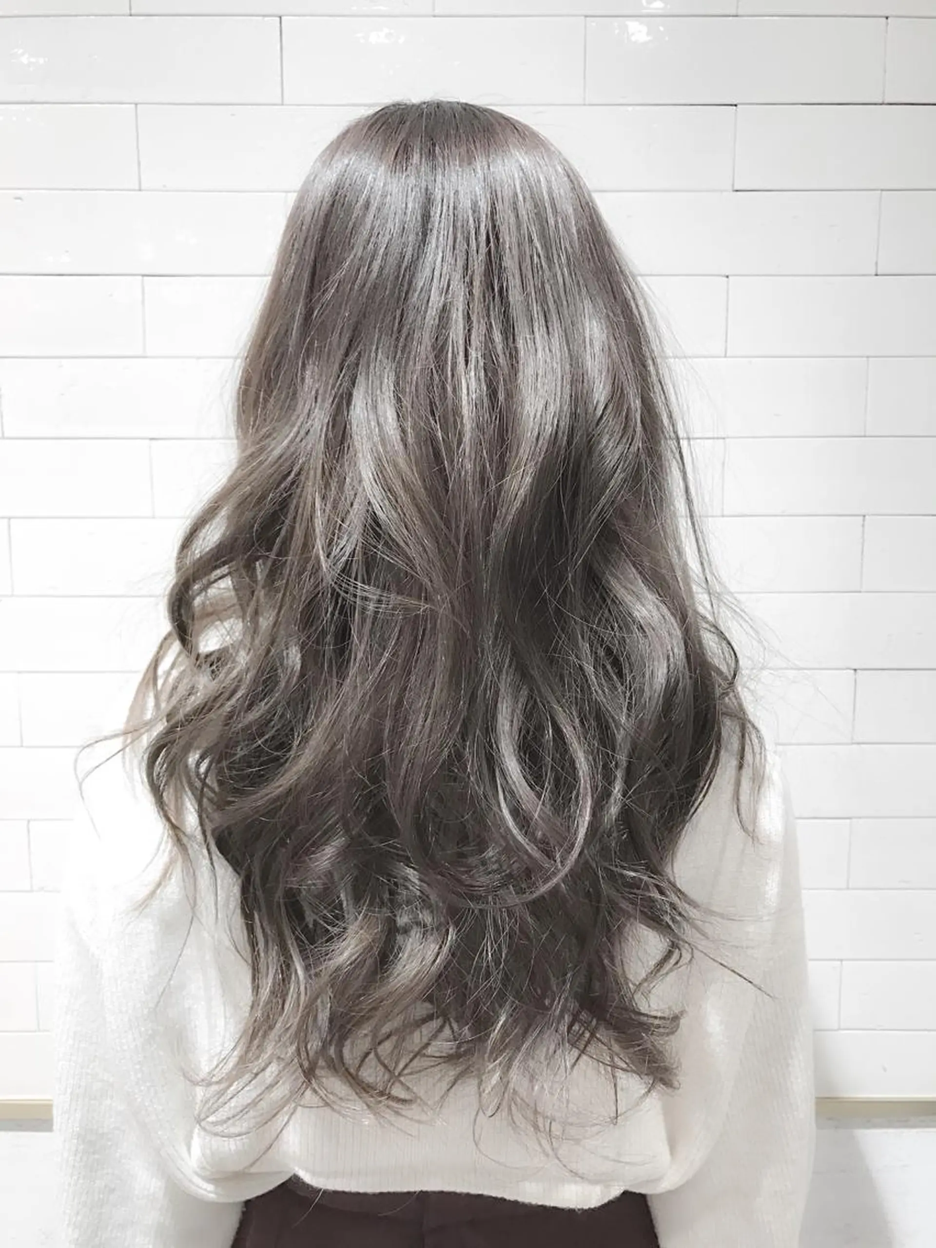 ロング カラー 肩より上ヘア特化/ 山田シュウヘイのヘアスタイル