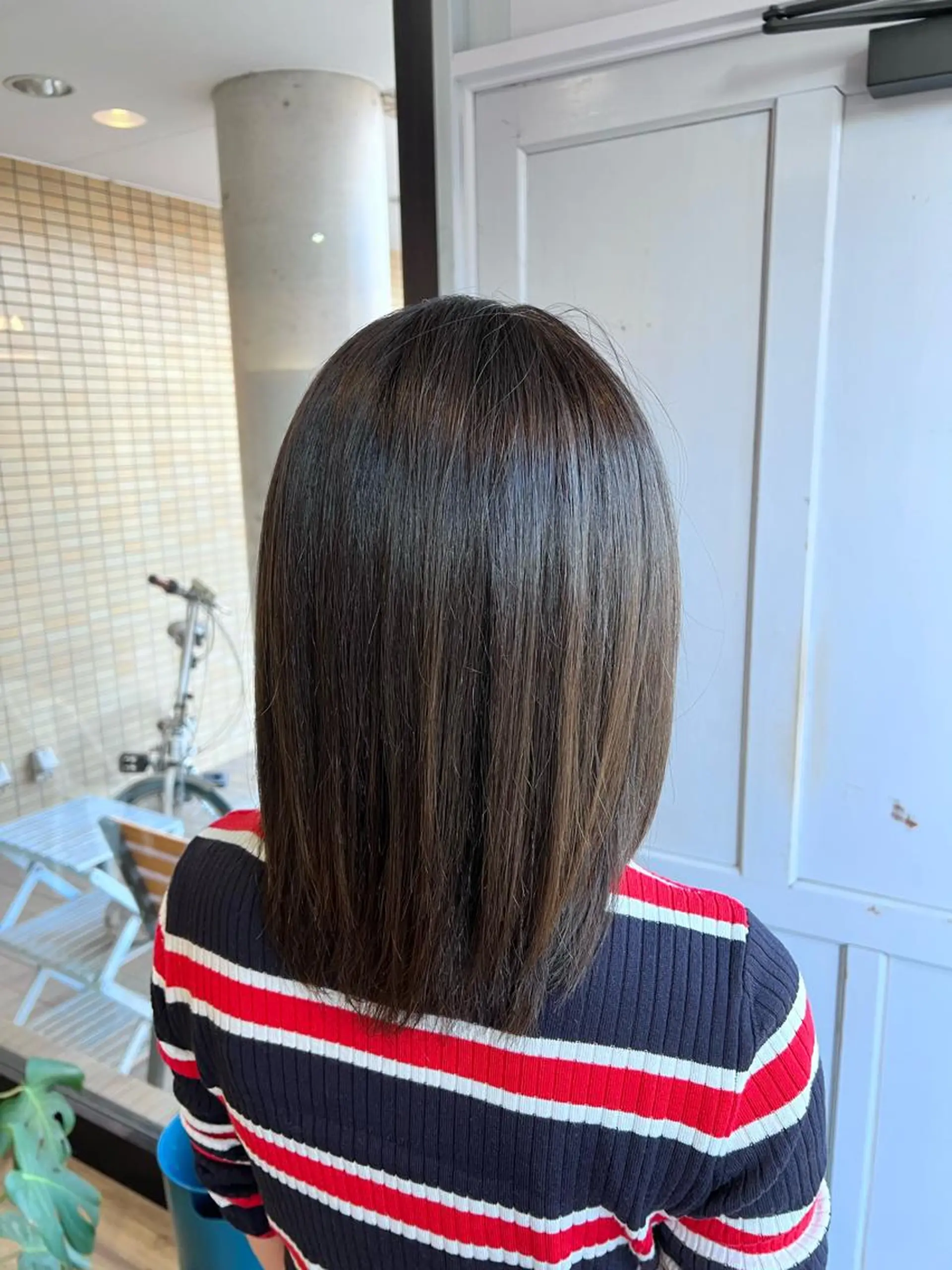 ロング カラー ブラウンカラー マットブラウン ヘアカラー トリートメント ツキダテ ユイのヘアスタイル