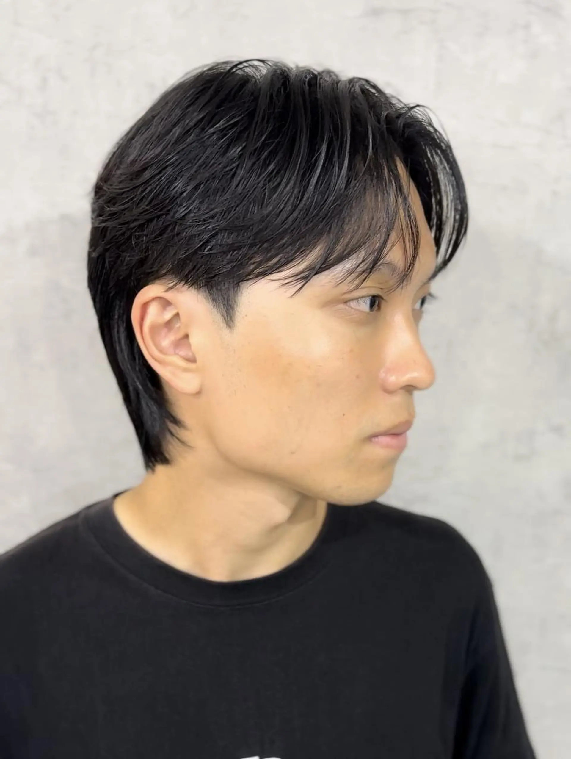 ショート カラー パーマ メンズ センターパート ダウンパーマ カルマパーマ メンズパーマ ニュアンスパーマ カット パーマ Men's Eir Kodamaのヘアスタイル