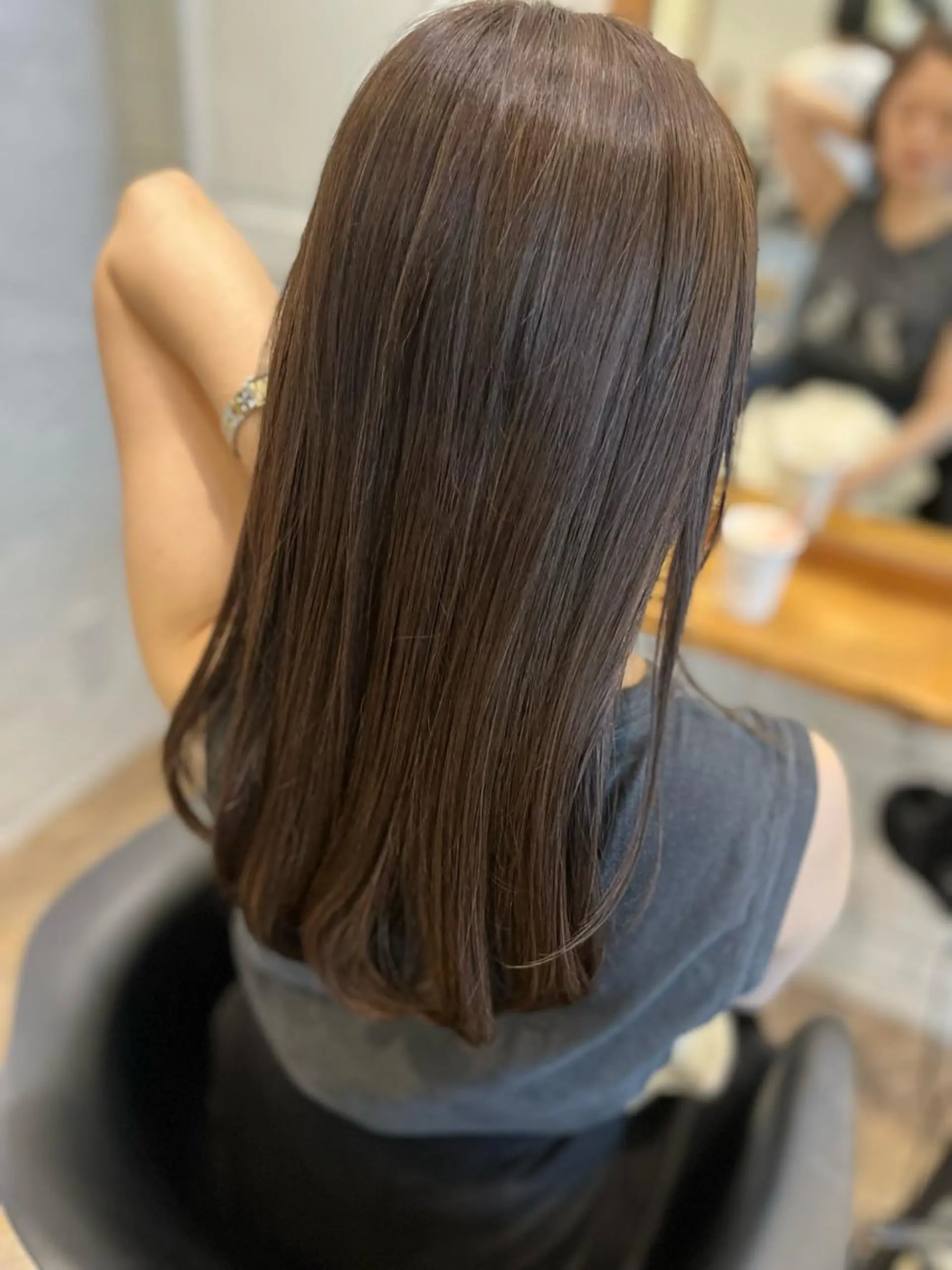 セミロング ヘアカラー ⭐️ アユミ⭐️のヘアスタイル
