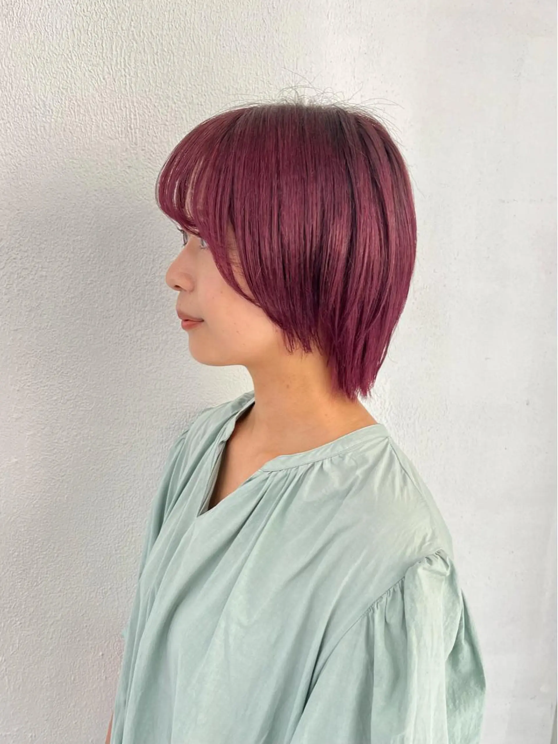 ショート カラー カット ヘアカラー トリートメント エクステ ハイトーン 💭黒崎ハルカのヘアスタイル