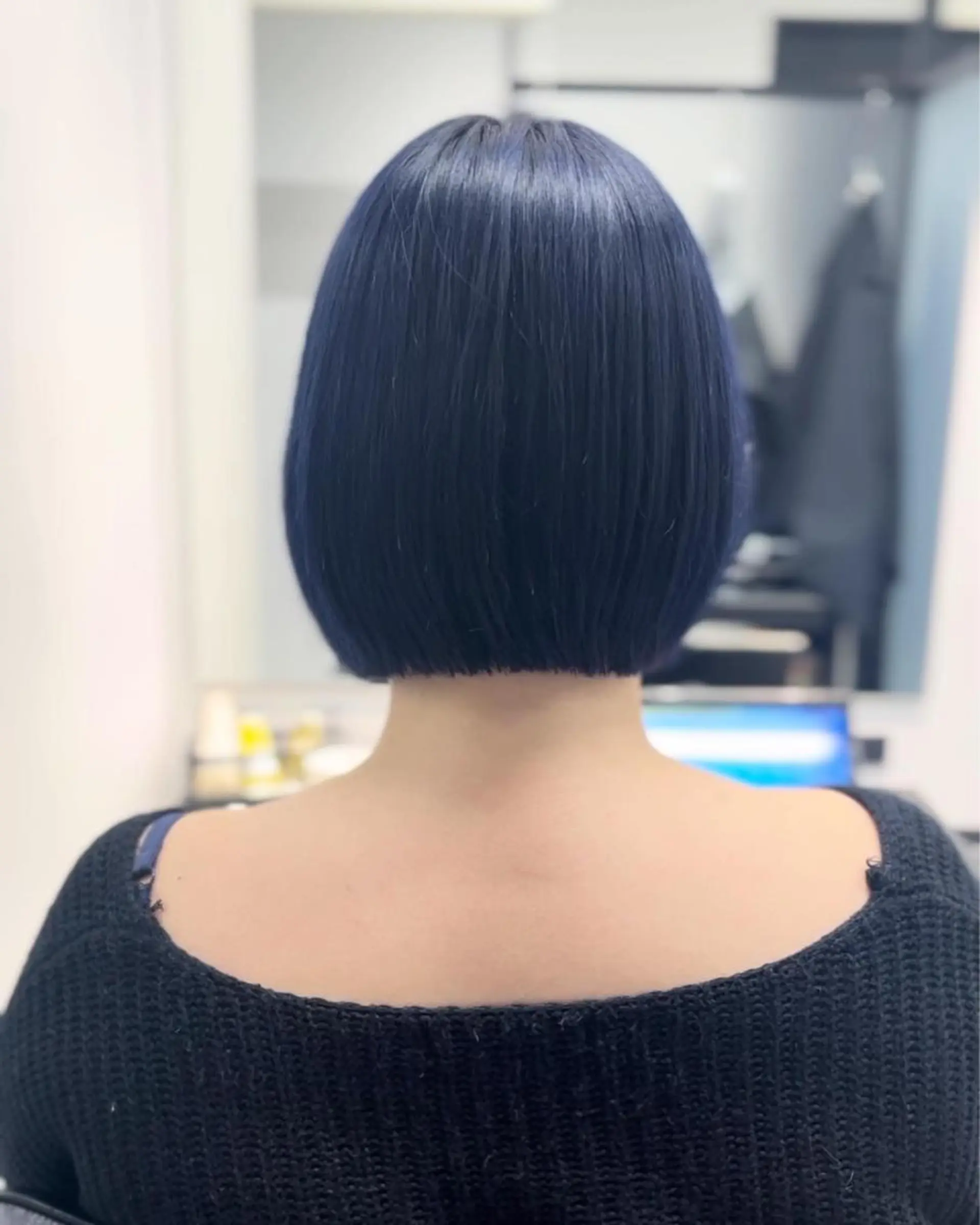ショート カラー ネイビーカラー ボブ ショートヘア、ボブ こやさん　コヤマのヘアスタイル
