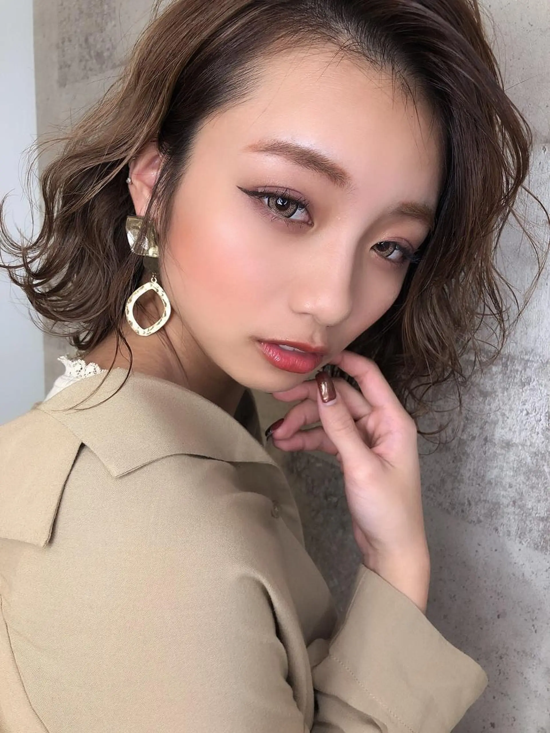 ミディアム カラー オーガニックカラー 顔周りカット 小顔カット トリートメント 🎊ルービック 京橋店💛のヘアスタイル