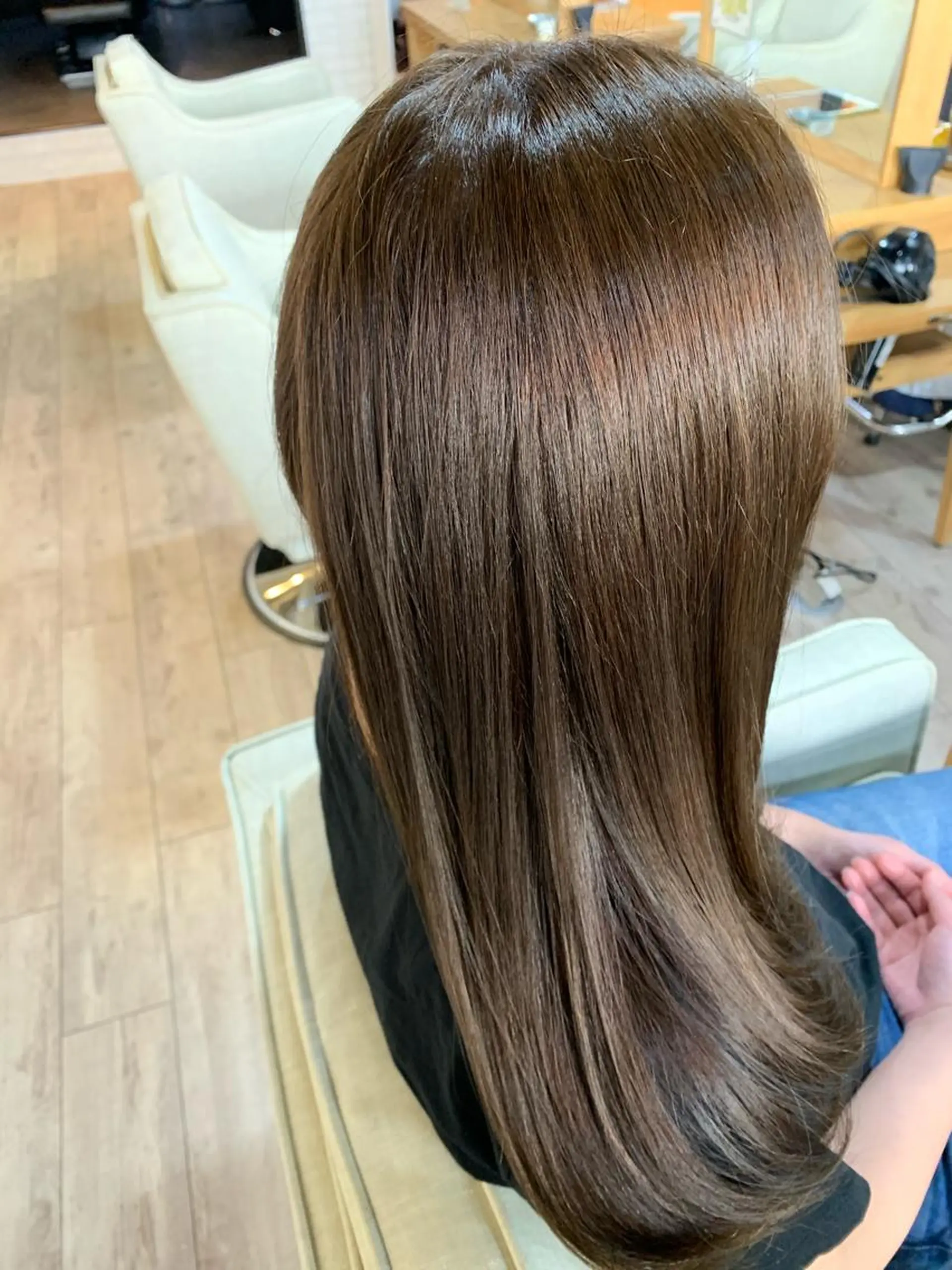 セミロング カラー イルミナカラー 髪質改善 トリートメント 酸熱トリートメント ヘアカラー トリートメント 🏆蔵前個室 美容院🏆　大川月央のヘアスタイル