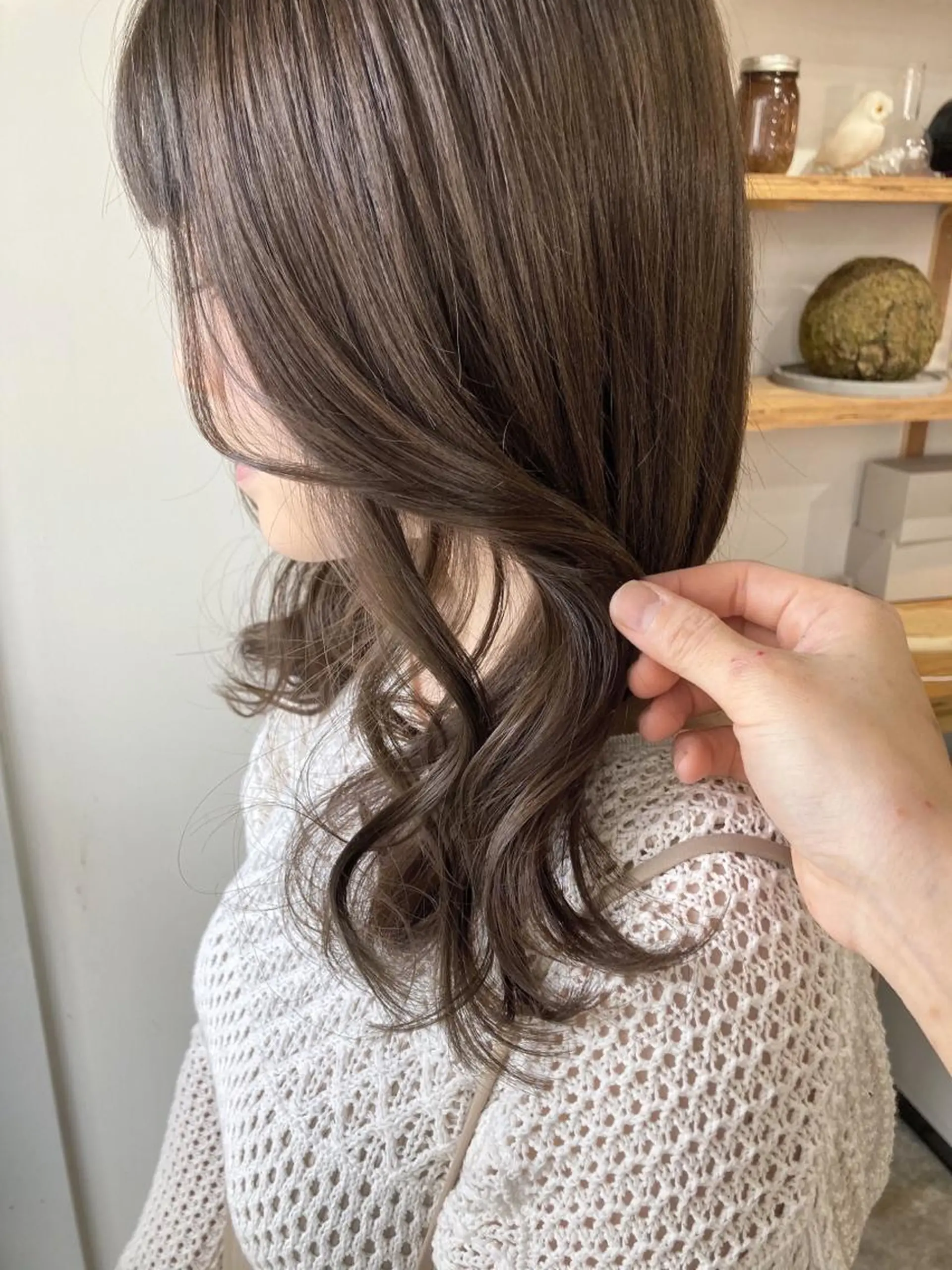 セミロング roka ノゾミのヘアスタイル