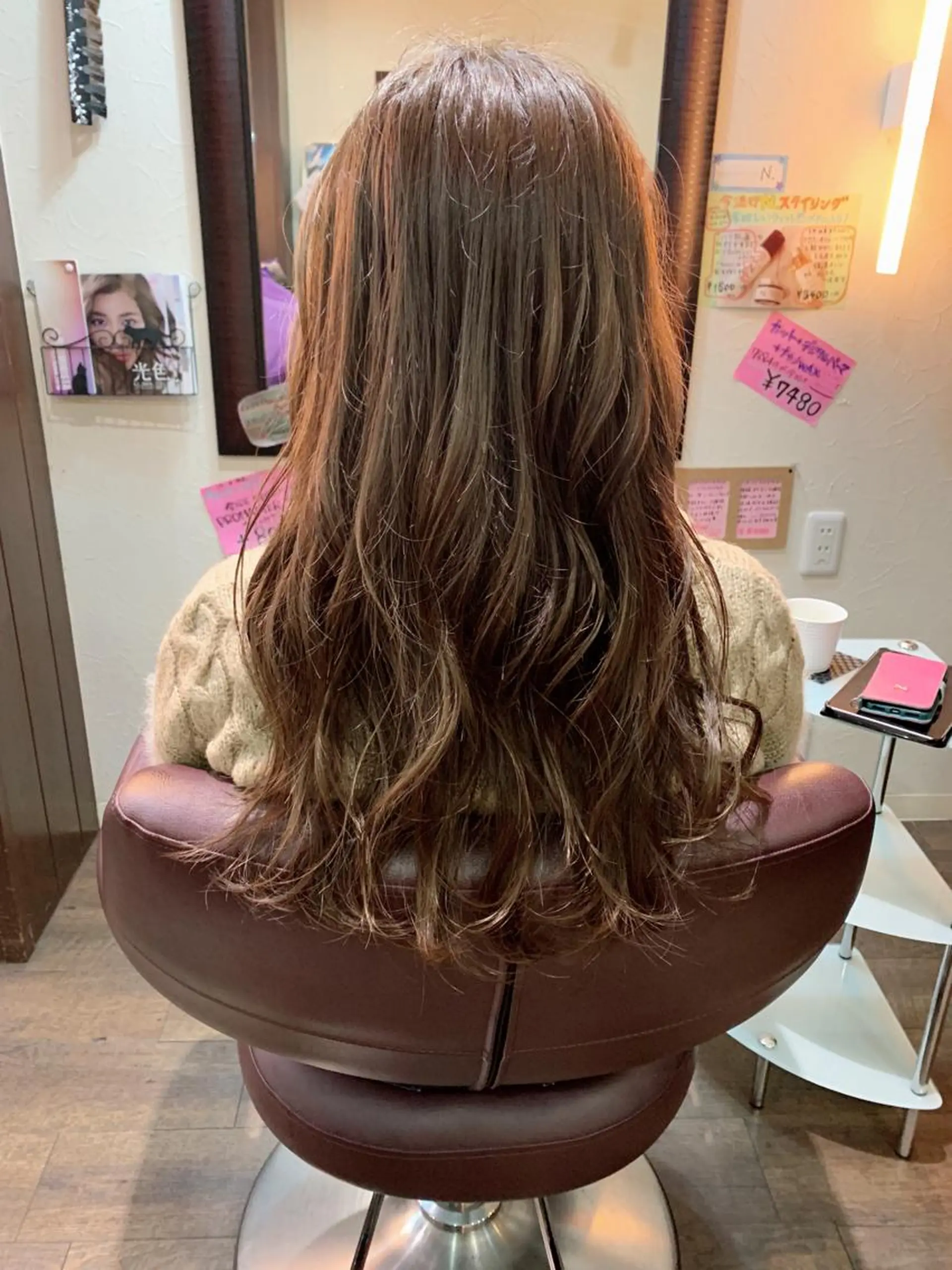 ロング カット ヘアカラー トモタニ ミオのヘアスタイル