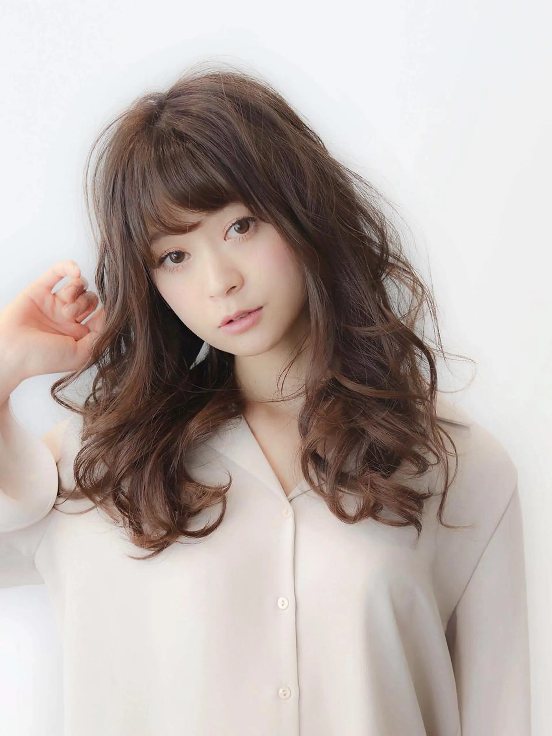 ロング カラー バレイヤージュ 黒髪 グラデーションカラー グレージュ ハイライトカラー カット ヘアカラー トリートメント 髪質改善🌈縮毛矯正 荻原　達矢のヘアスタイル