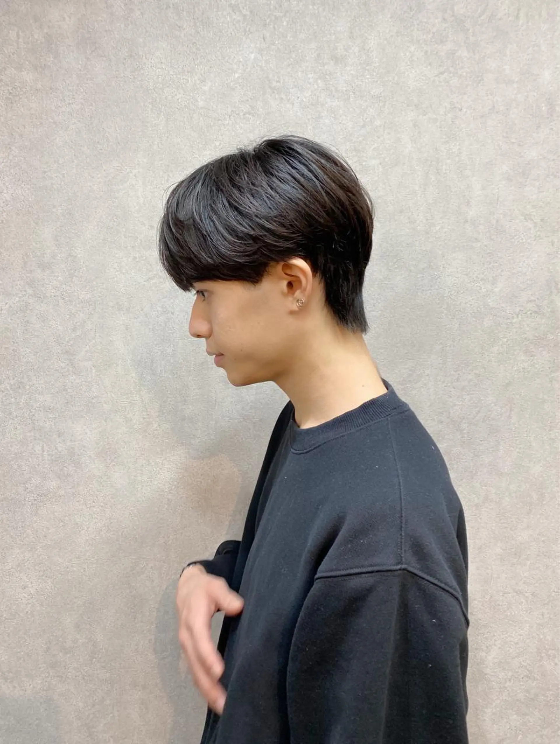 ショート メンズ センターパート メンズ韓国風 マッシュウルフ マッシュ メンズウルフカット カット パーマ レイヤー/ウルフエク テブリーチ磯部ユズキのヘアスタイル