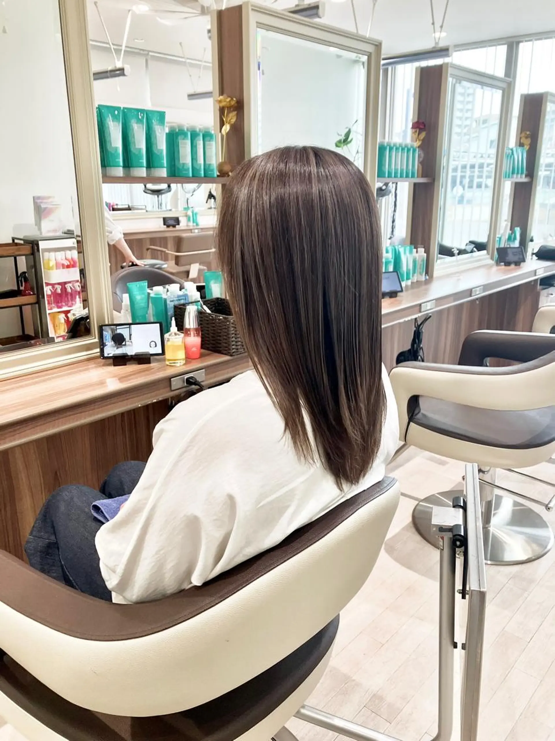 ロング ヘアカラー Re:st所属・Miyavi/カラー ショートボブのヘアスタイル