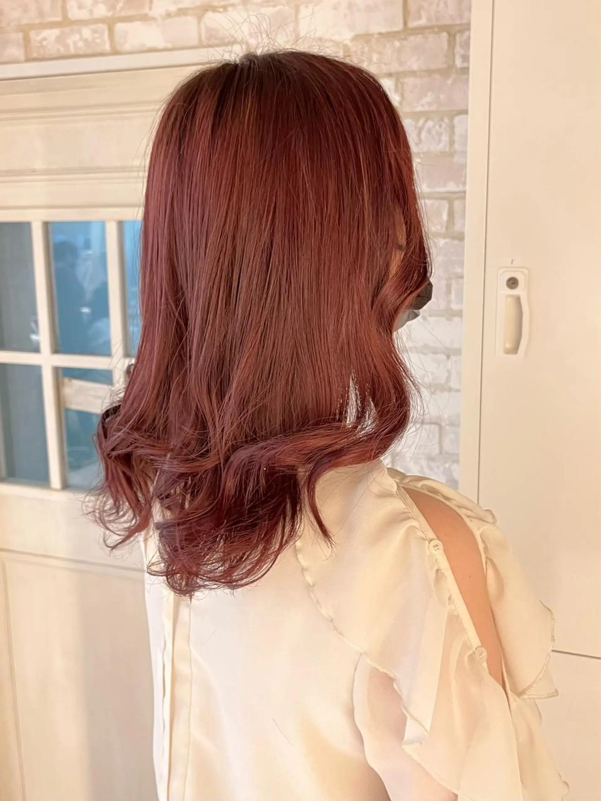 ミディアム カラー ヘアカラー トリートメント エクステ ヘアセット エクステ/プル エクステKOICHIのヘアスタイル