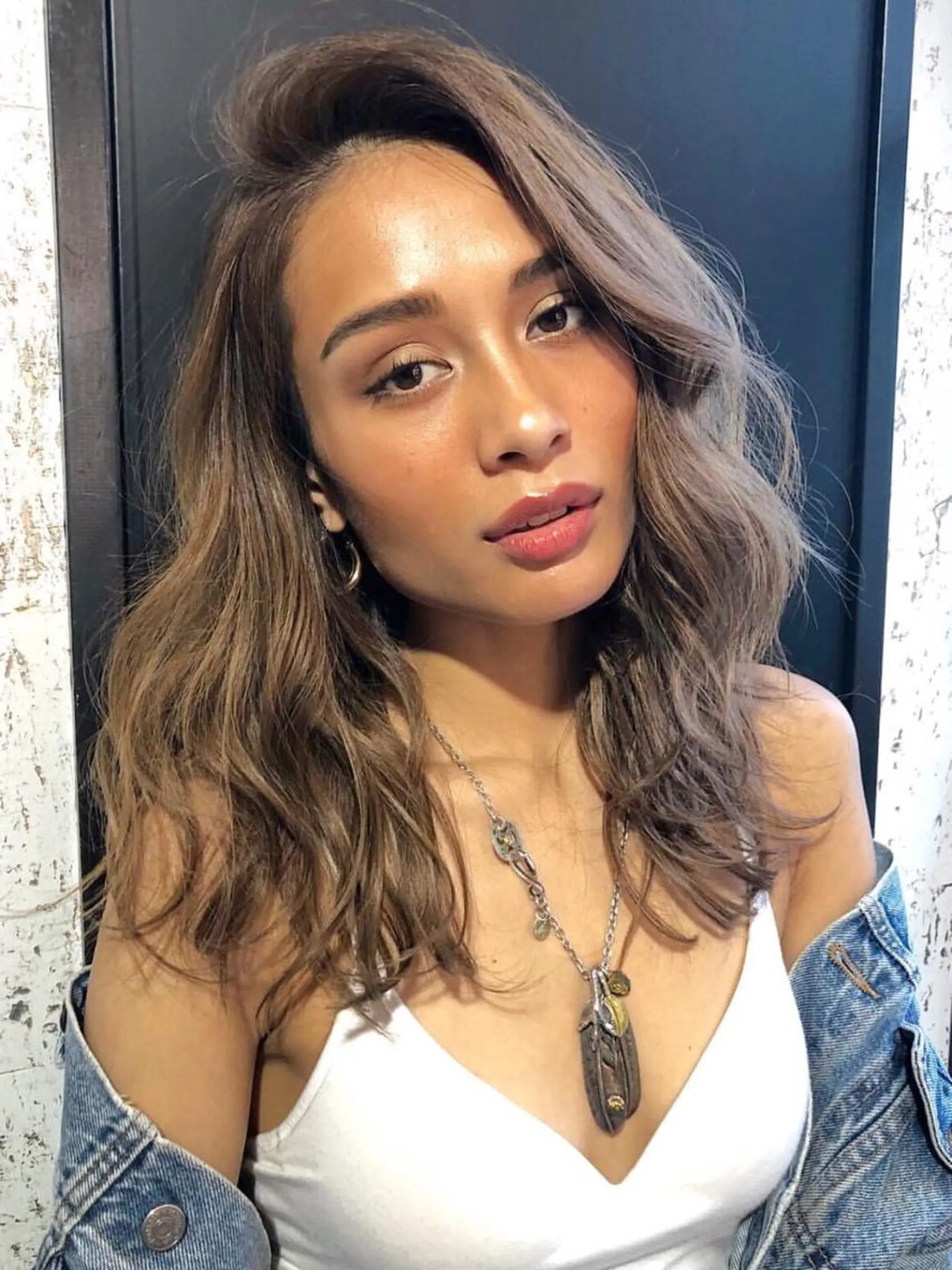 ロング カラー salowin 原宿 aroa所属・韓国／ハッシュカット ／透明感カラー／金野のヘアスタイル