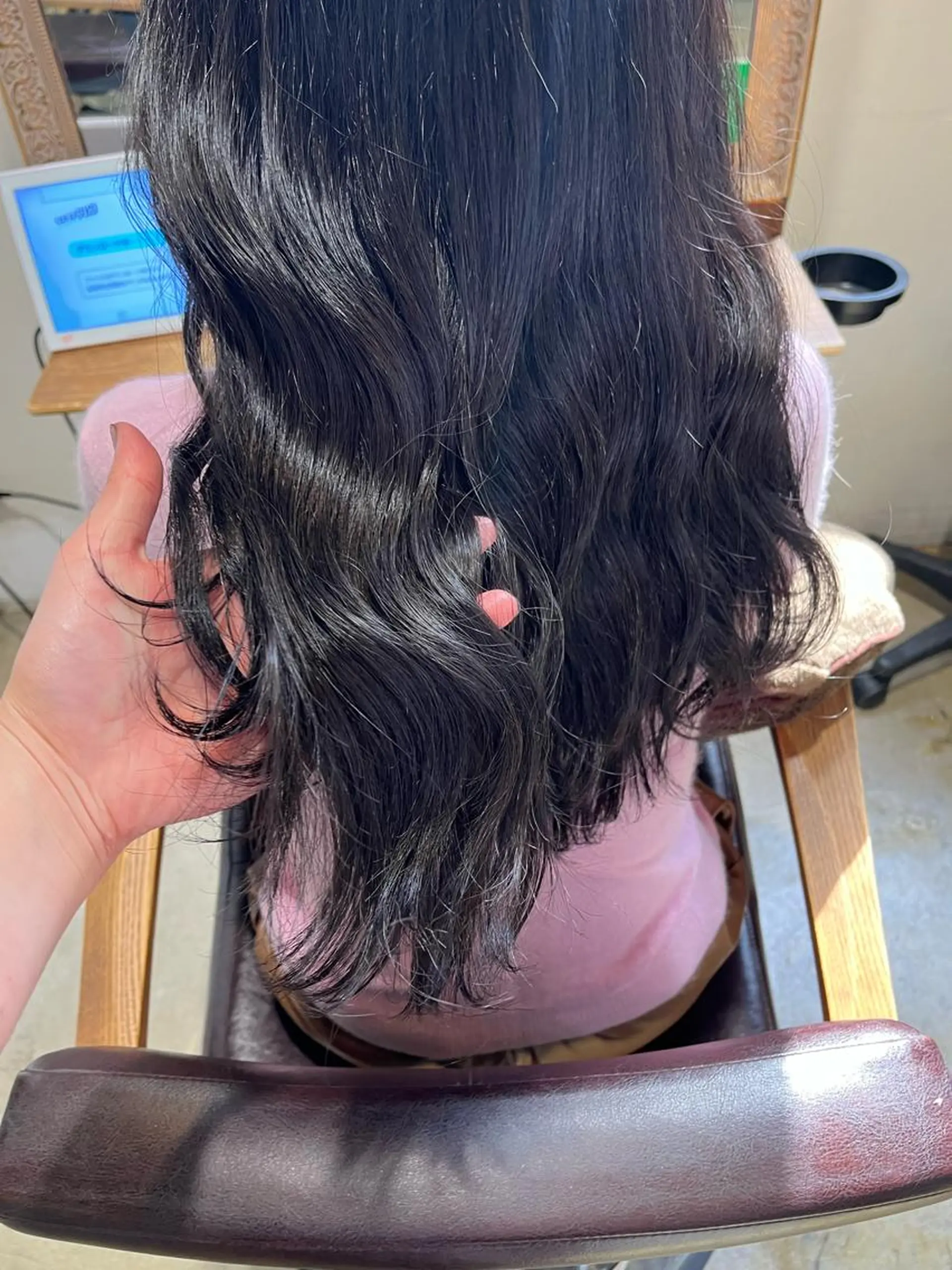 カラー えんぐちとも／透明感 カラー／博多ボブのヘアスタイル