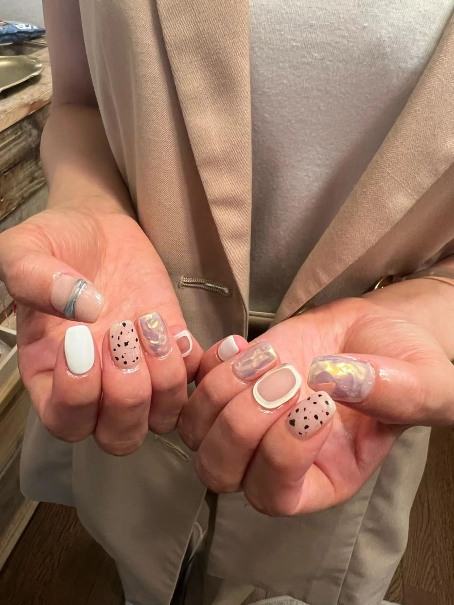 ネイル ハンドネイル フットネイル ハンドケア Nes.Nail所属・Miyagi Asamiのネイルデザイン