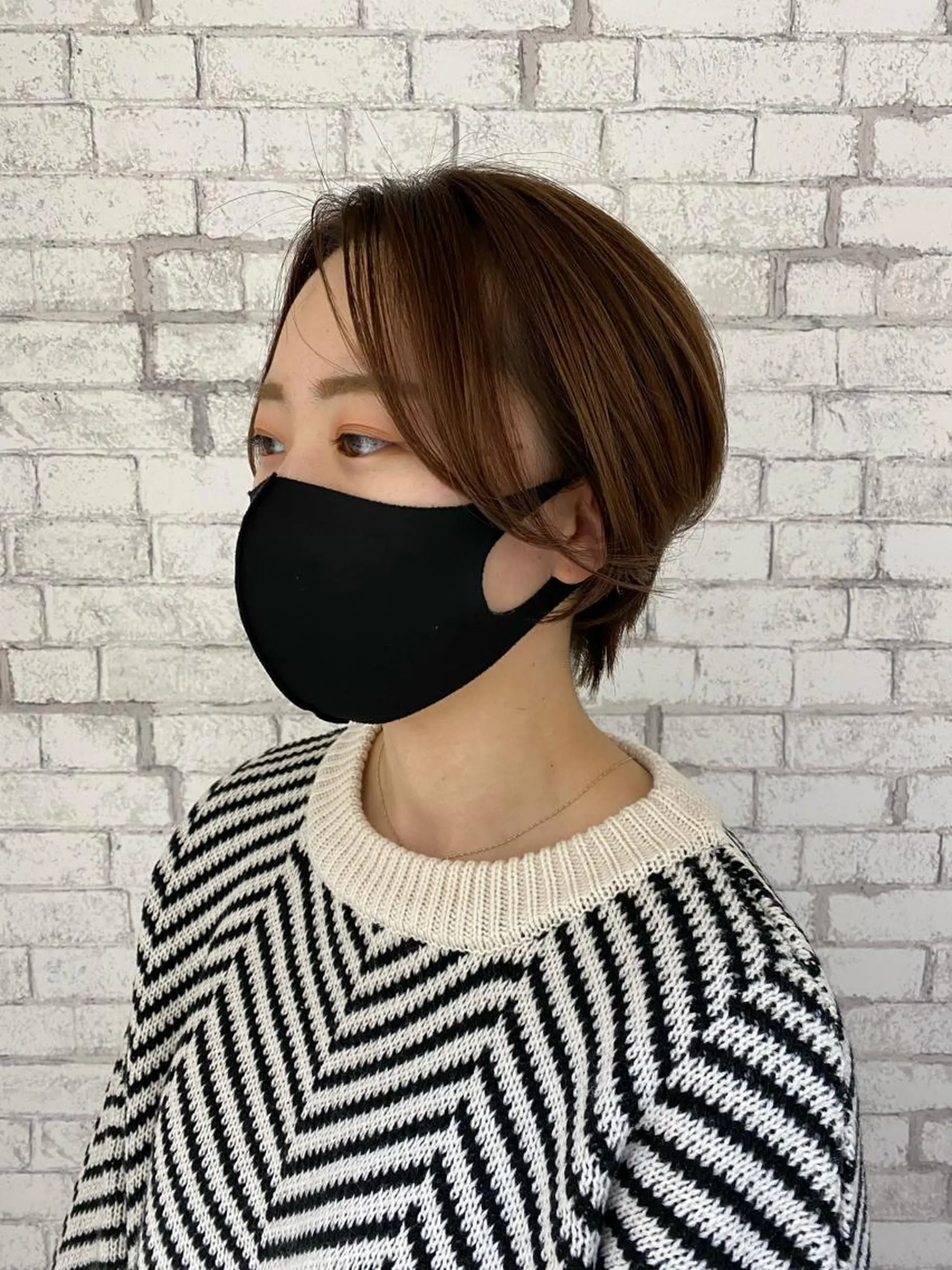 ショート カラー ヘアアレンジ ブリーチなし艶カラー 東家のヘアスタイル