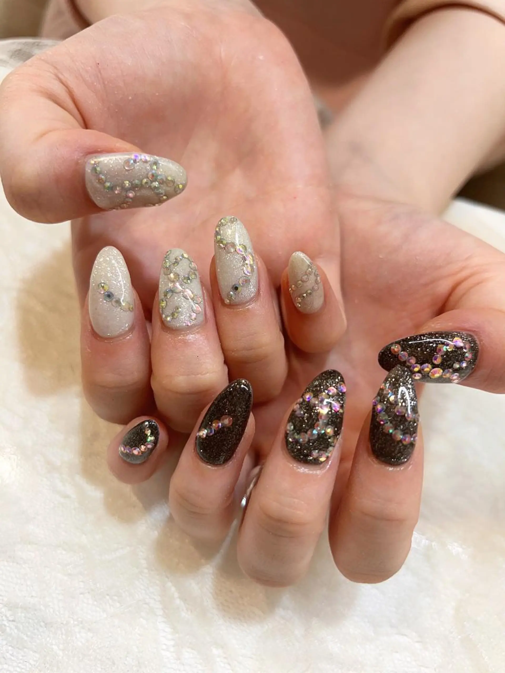 ネイル キラキラネイル ♡Nailist yui♡のネイルデザイン